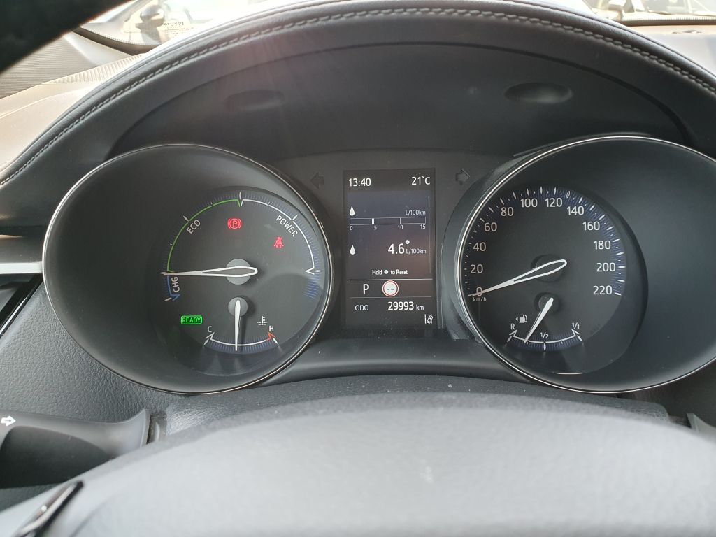 Toyota C-HR Hybrid Team - Samsaru's Car Outlet