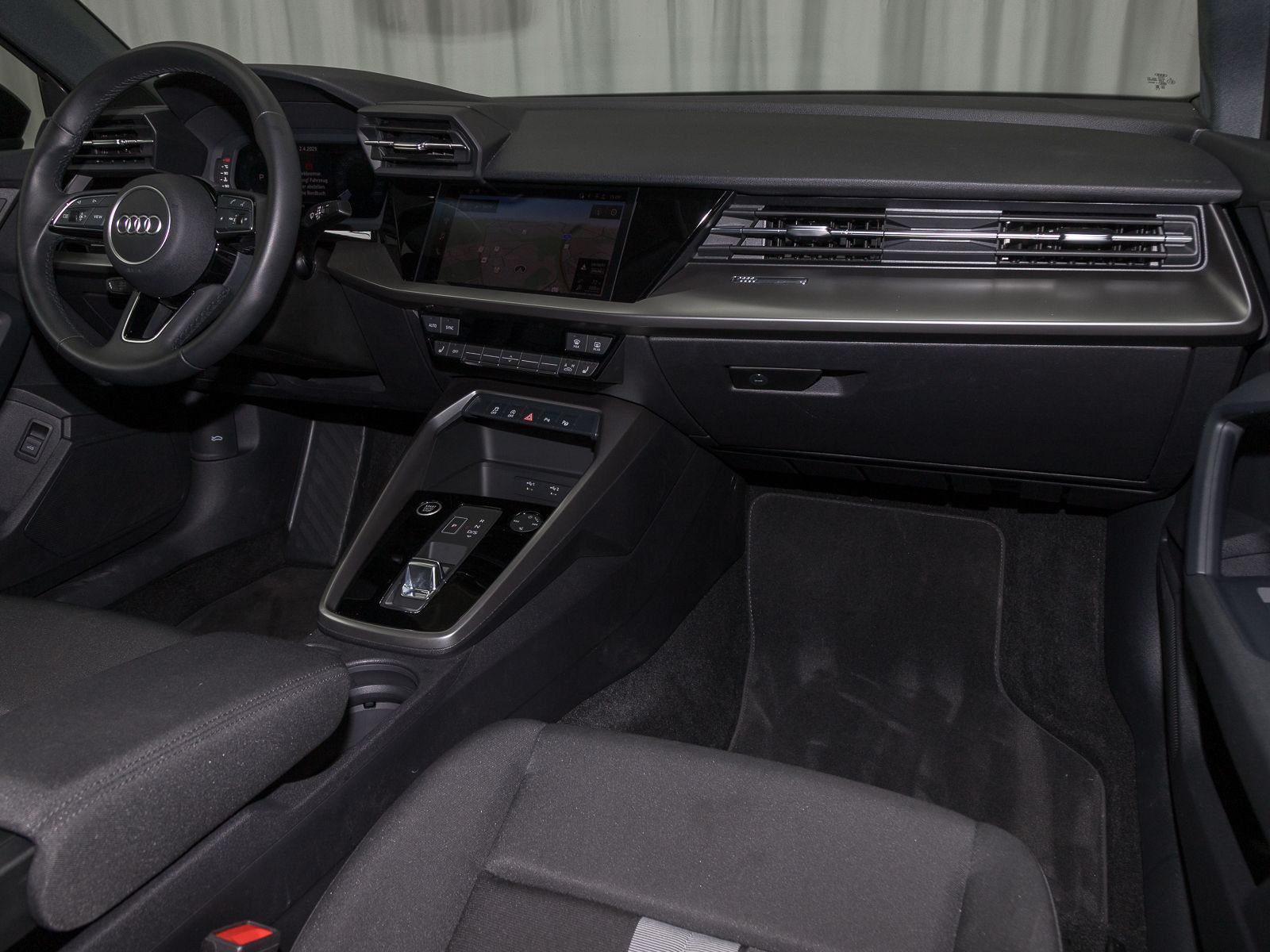Audi A3 Sportback 35 TFSI ADVANCED e - Samsaru's Car Outlet