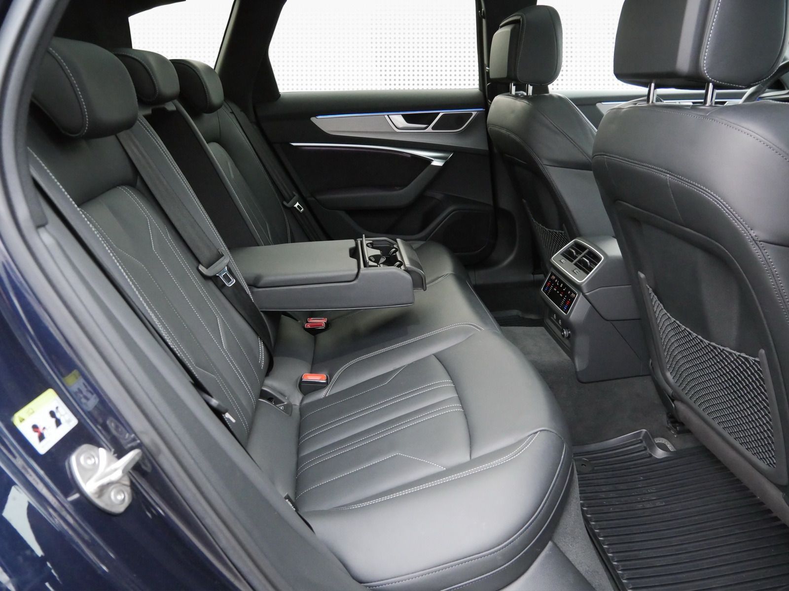 Audi A6 Avant 55 TFSI qu. S-Line - Samsaru's Car Outlet