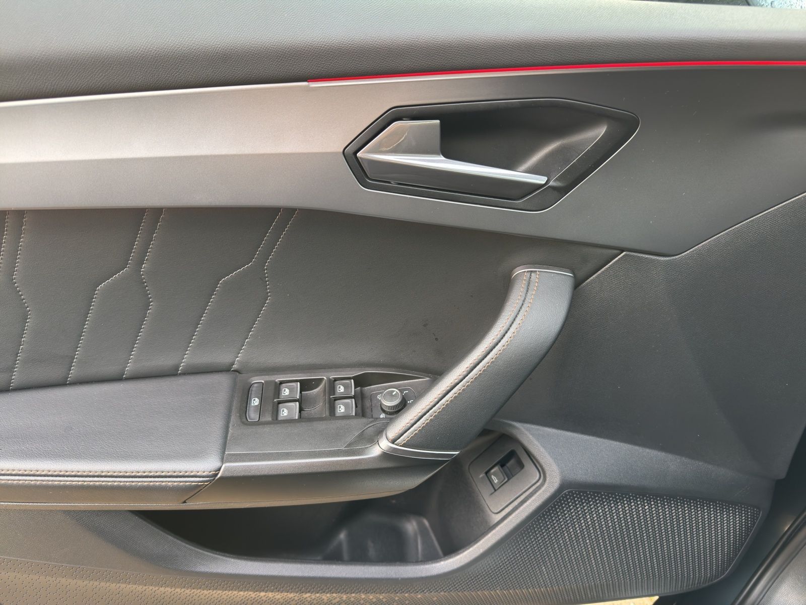 Cupra Formentor VZ 2.0 TSI BREMBO PANO AHK BEATS eKLAP