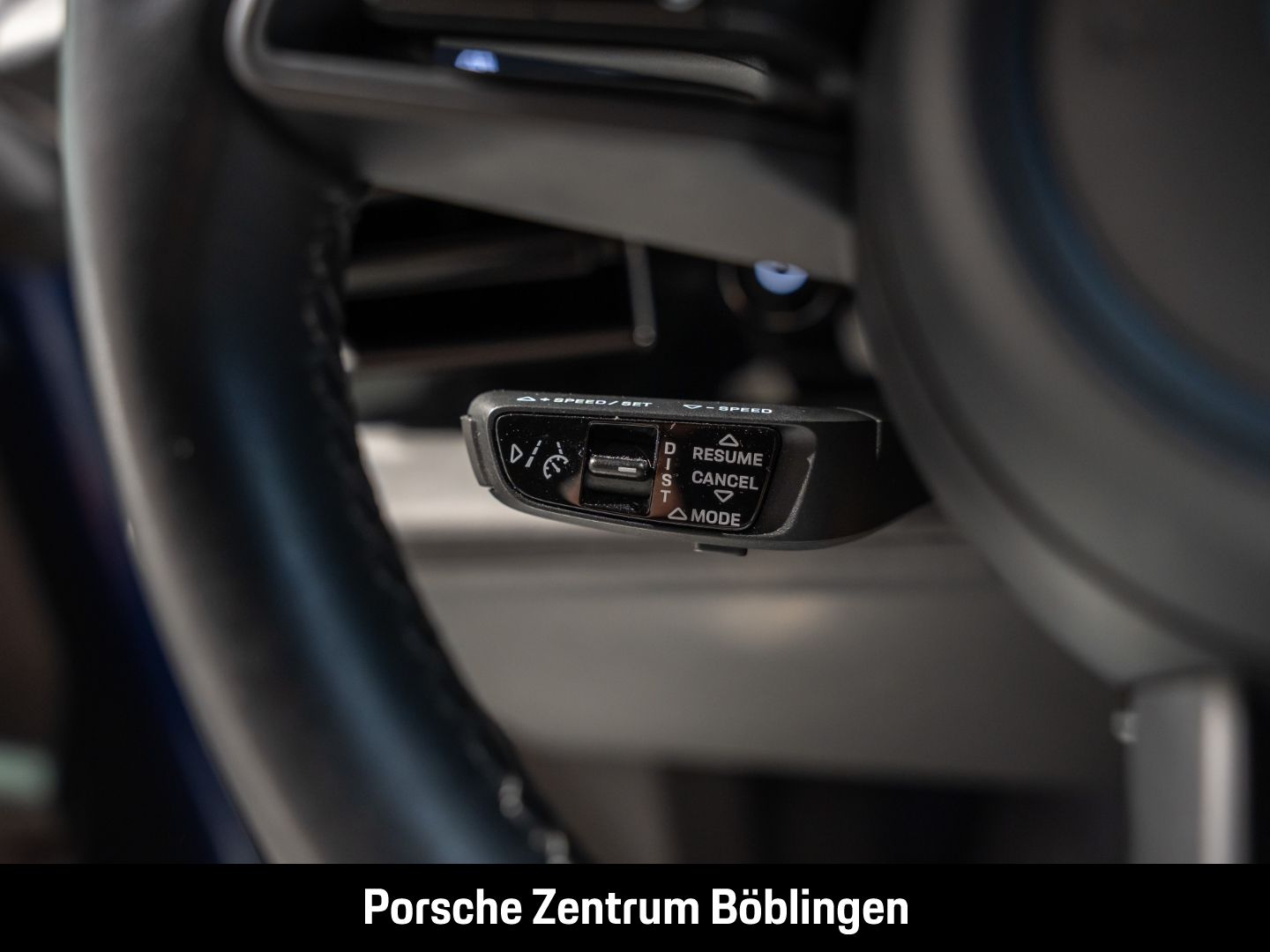 Porsche Taycan 4S Cross Turismo HA-Lenkung InnoDrive LED