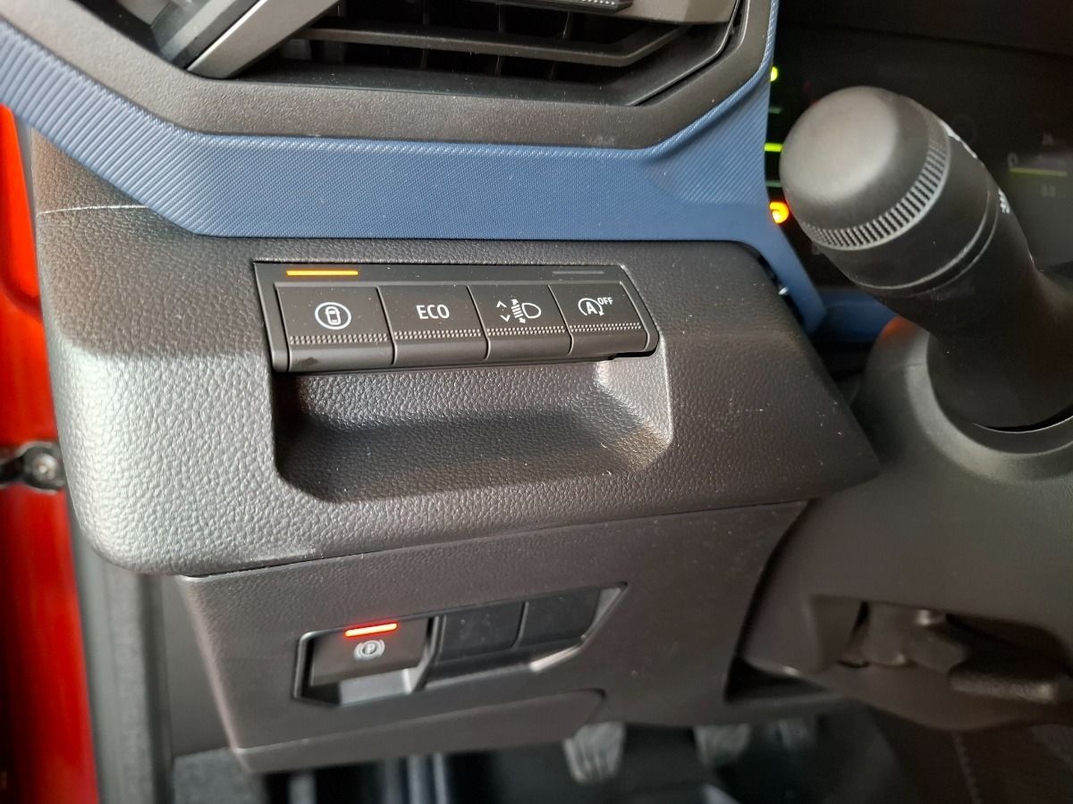 Dacia Duster TCe 130 - Samsaru's Car Outlet