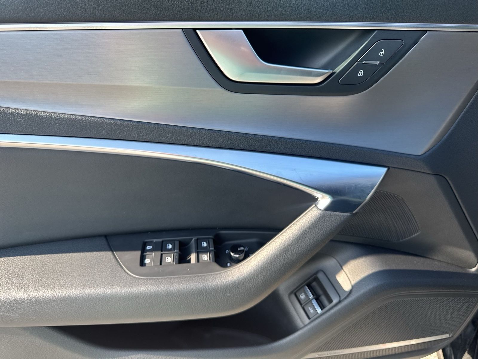 Audi A6 Avant 50 TFSI e qu sport S line HD-MATRIX AHK