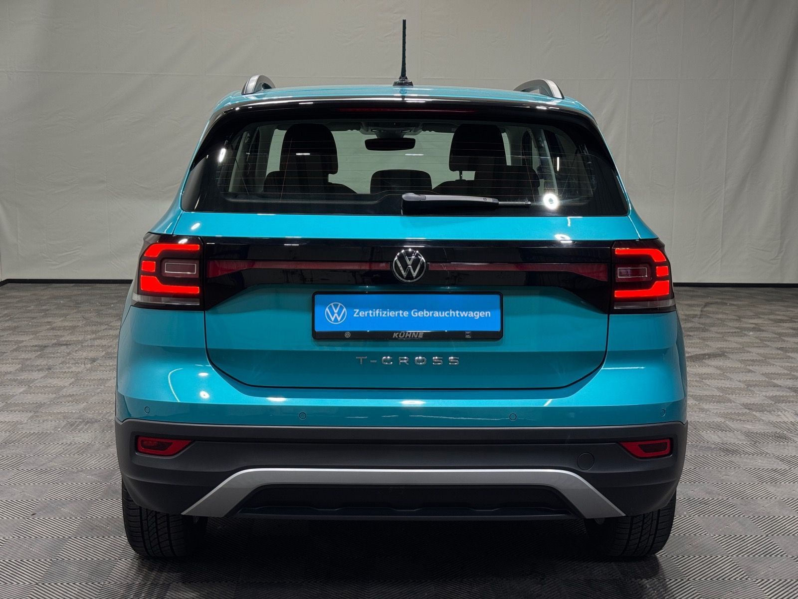 Volkswagen T-Cross Life 1.0 TSI - Samsaru's Car Outlet