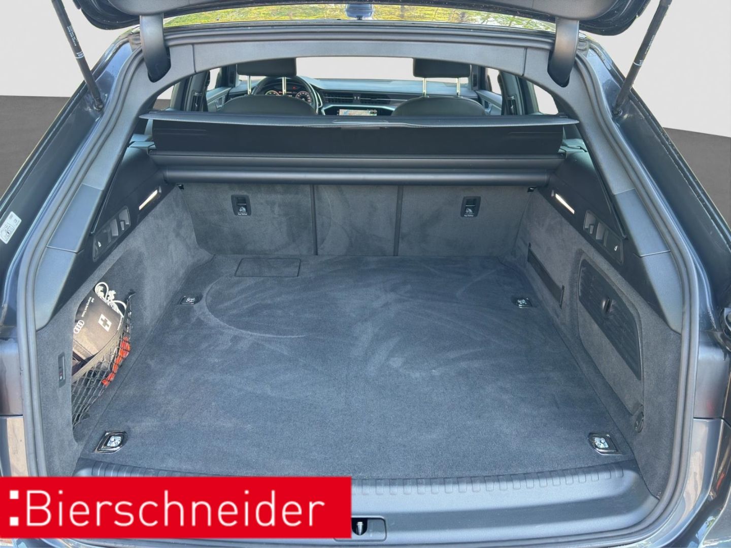 Audi A6 Avant 2.0 TFSI e quattro Stronic - Samsaru's Car Outlet