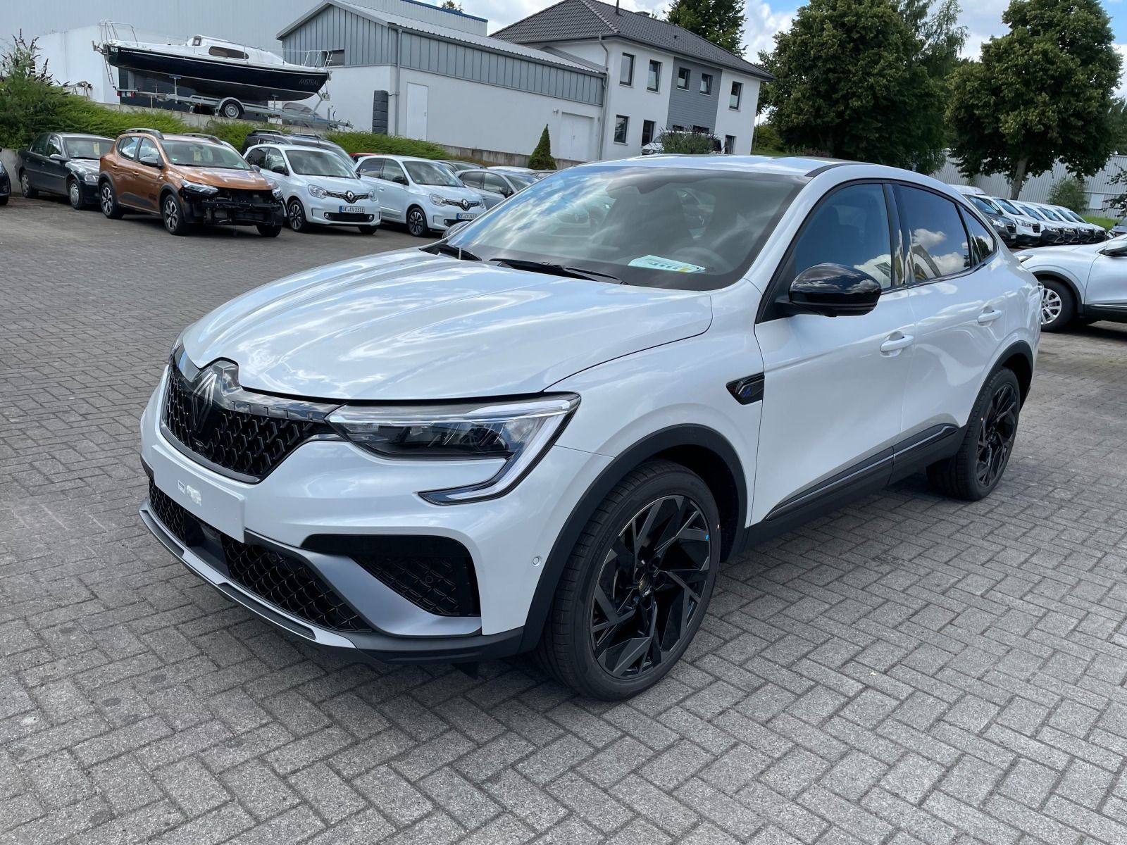 Renault Arkana Esprit Alpine E-Tech Full Hybrid - Samsaru's Car Outlet