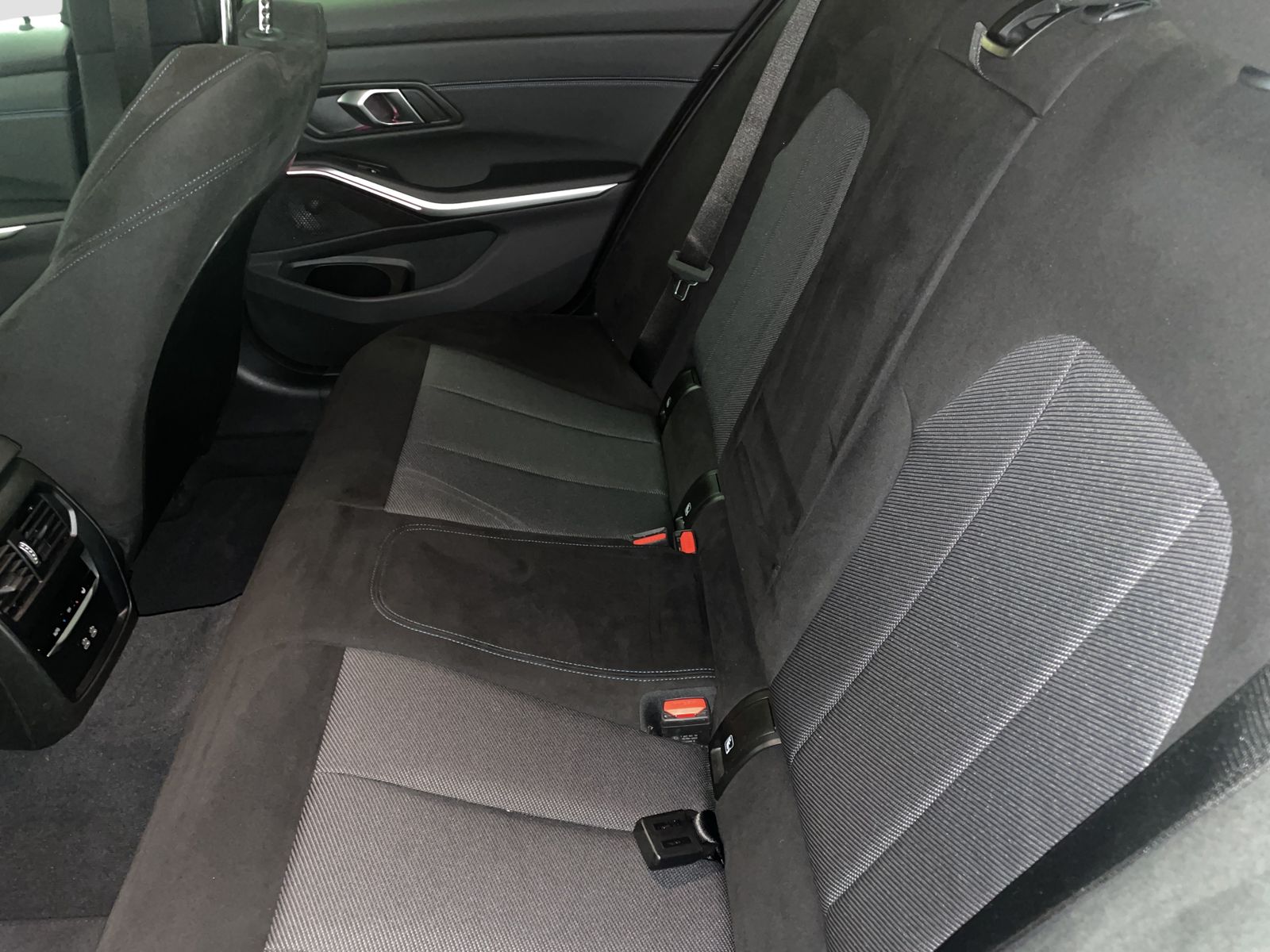 BMW 320i Limousine M Sport LiveCockpitProf Kamera