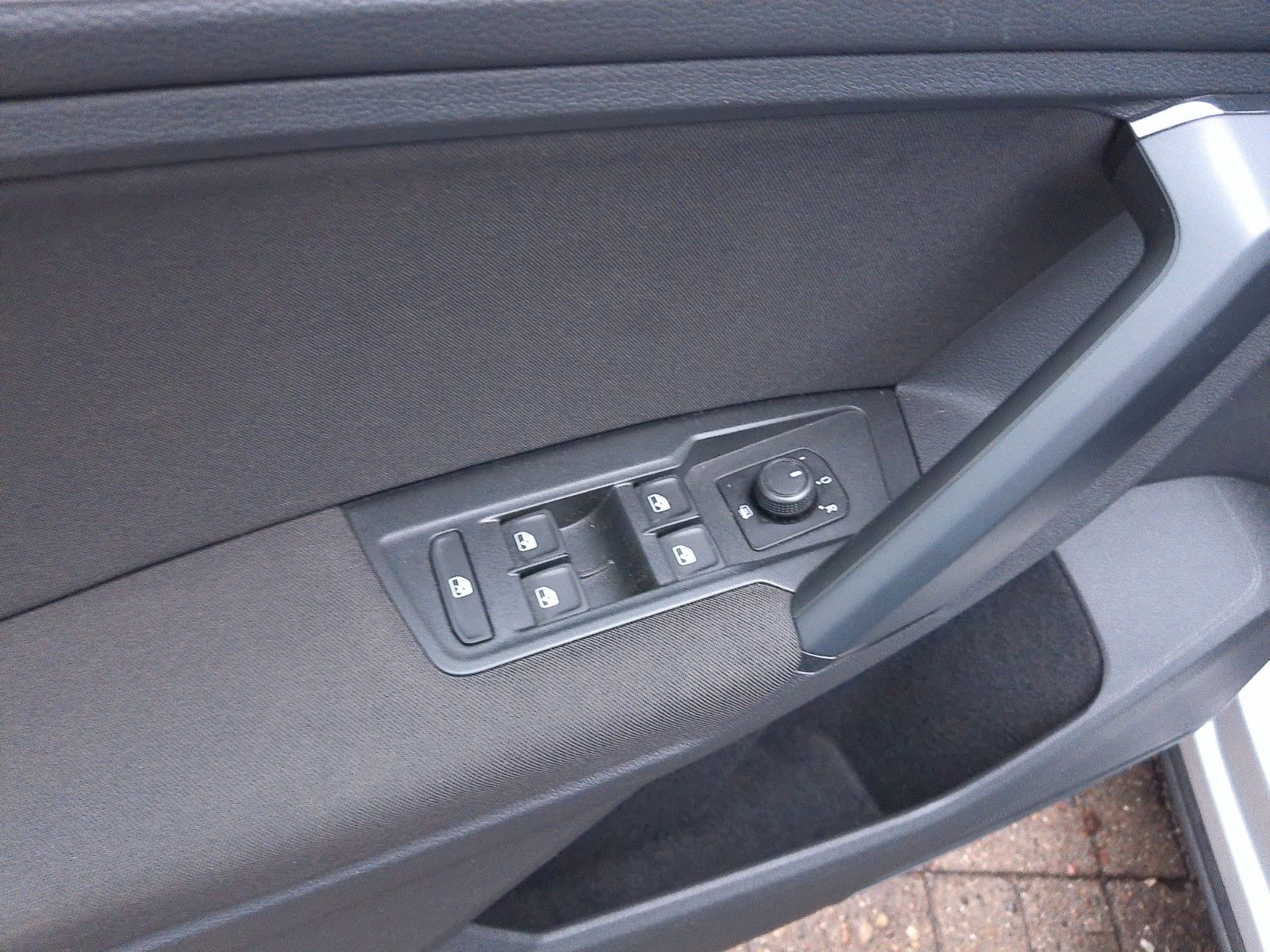 Volkswagen Tiguan 1.5 TSI BMT 110KW Facelift - Samsaru's Car Outlet