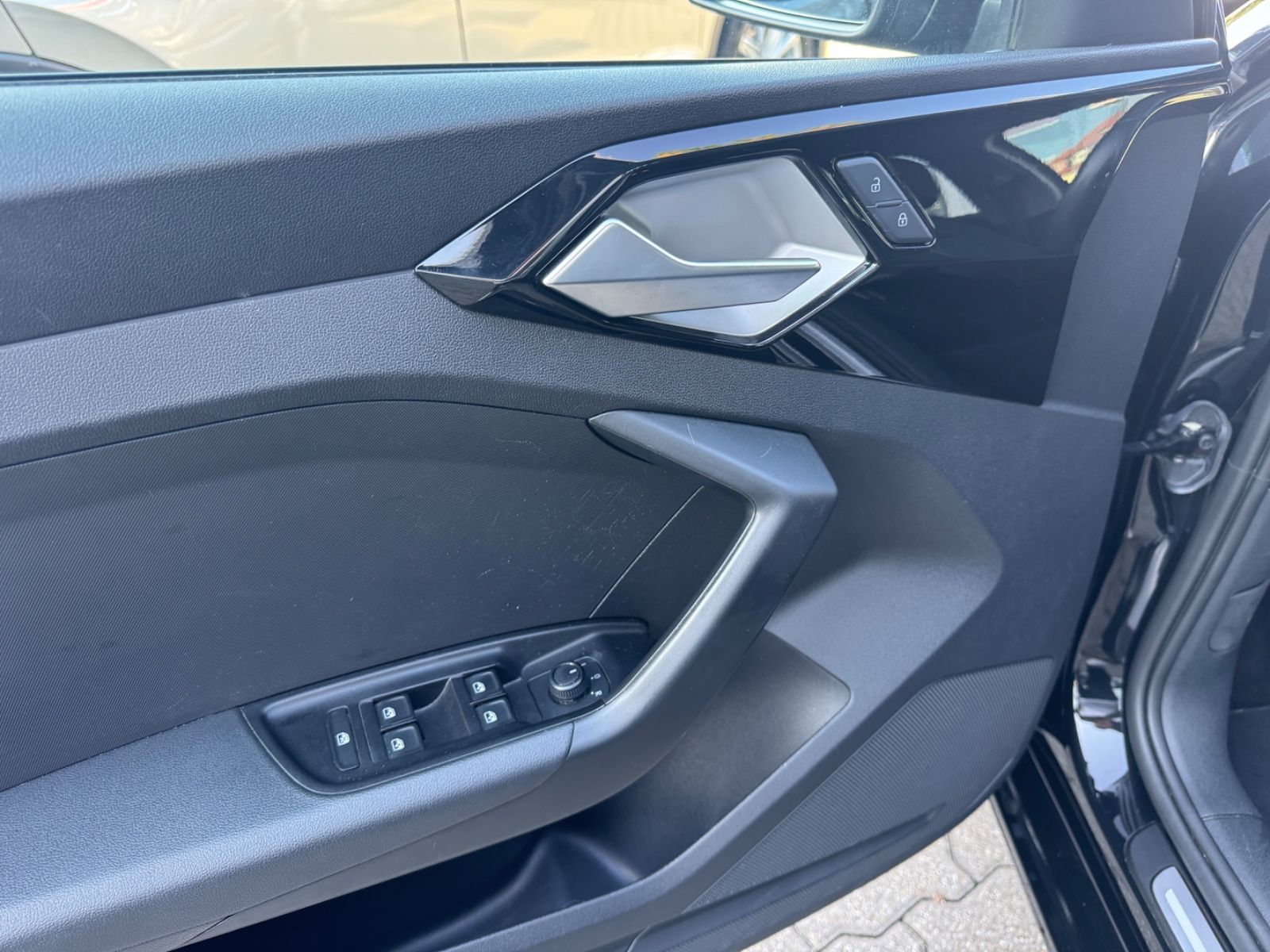 Audi A1 Sportback 30 TFSI advanced - Samsaru's Car Outlet