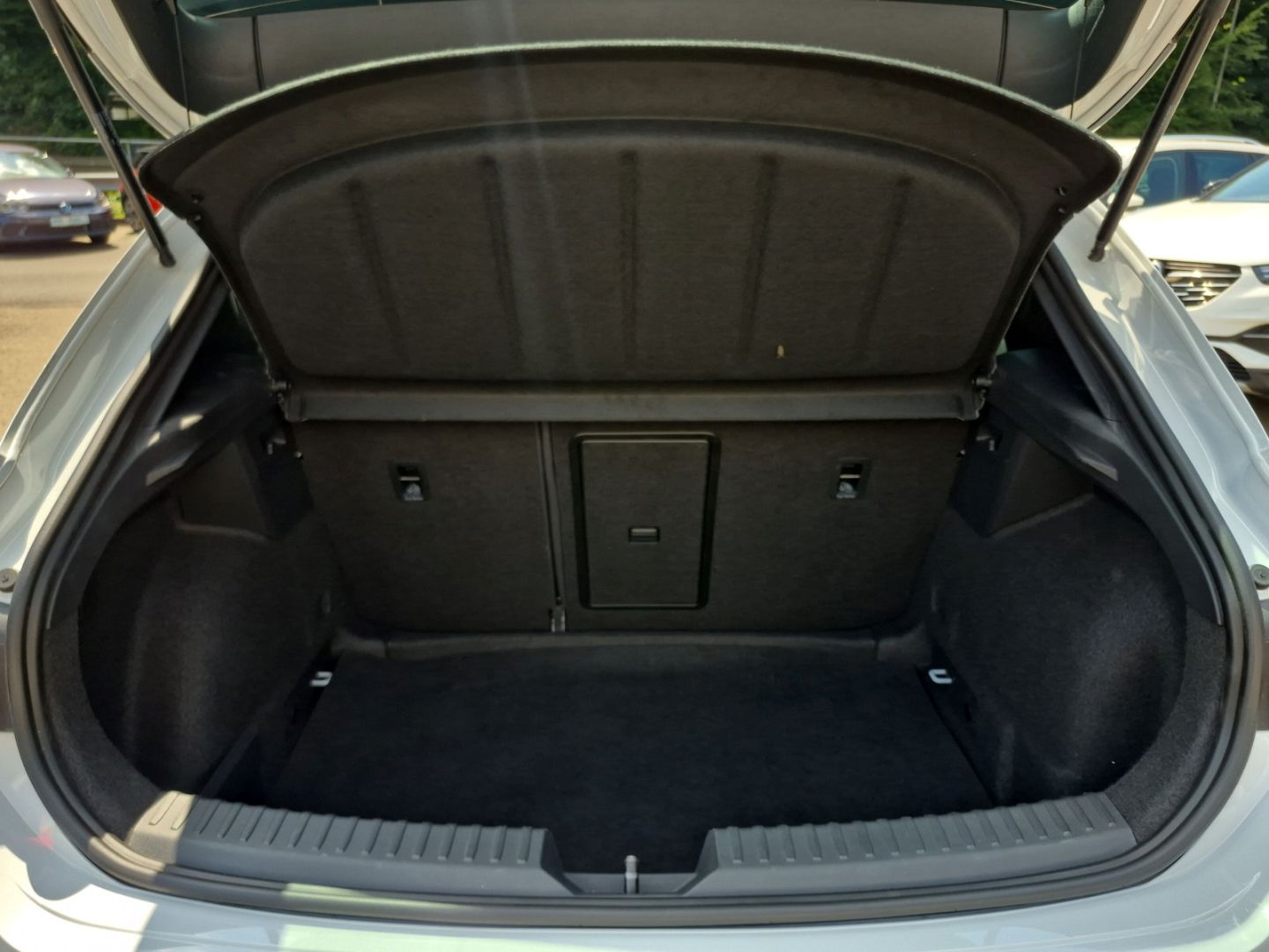 Cupra Leon 1.5 eTSI - Samsaru's Car Outlet