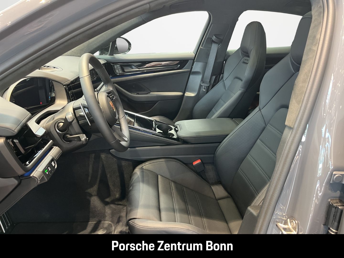 Porsche Panamera GTS BOSE Sport Chrono Sportabgasanlage