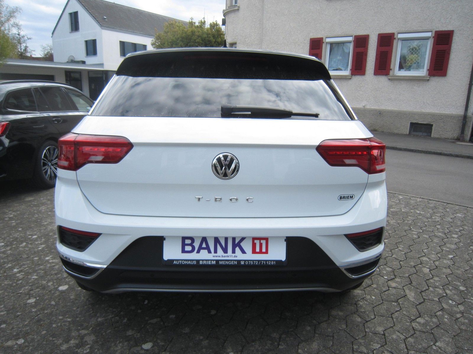 Volkswagen T-Roc IQ.DRIVE - Samsaru's Car Outlet
