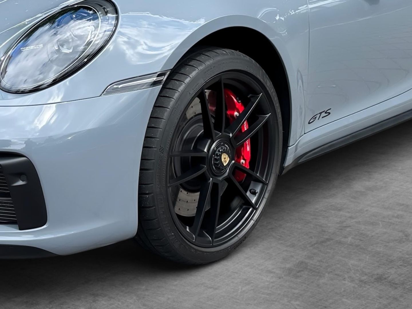 Porsche 911 Targa 4 GTS - Samsaru's Car Outlet