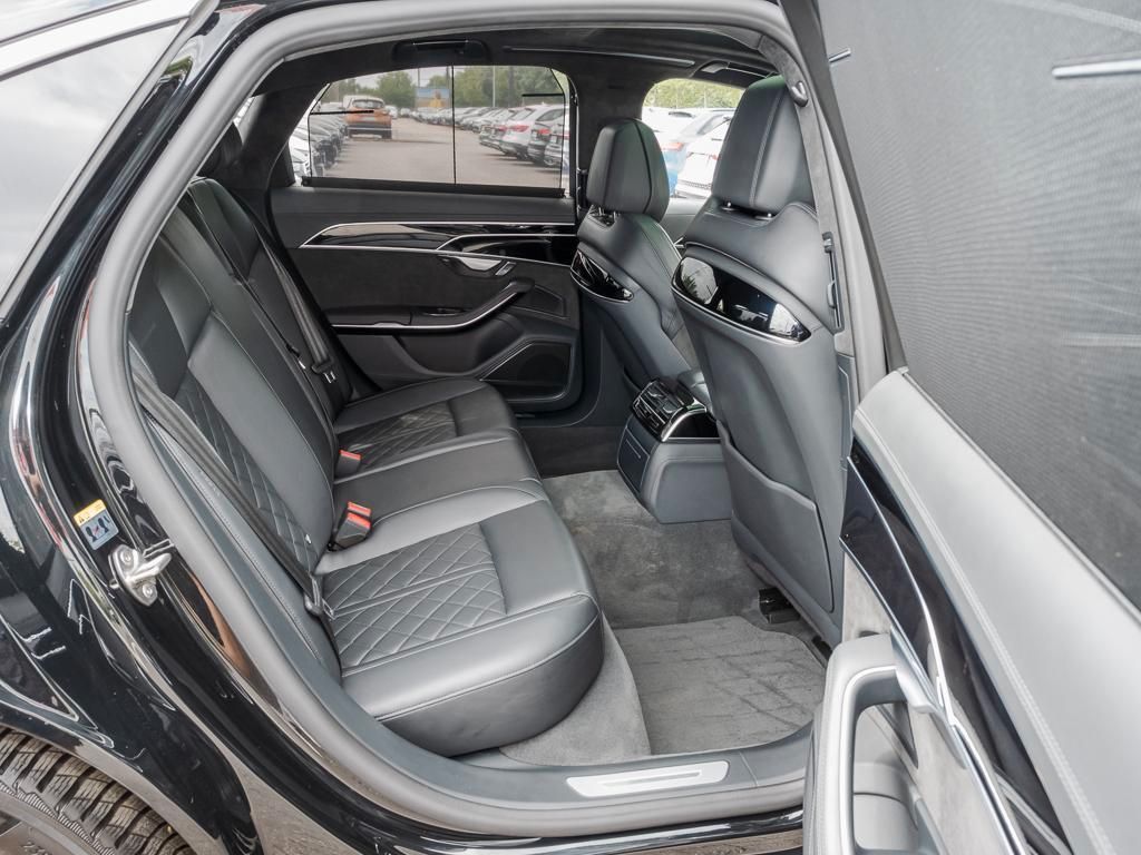 Audi A8 60 TFSIe - Samsaru's Car Outlet