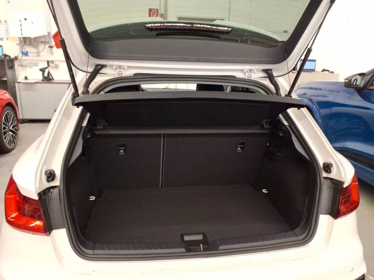 Audi A1 Sportback 25 TFSI S line - Samsaru's Car Outlet