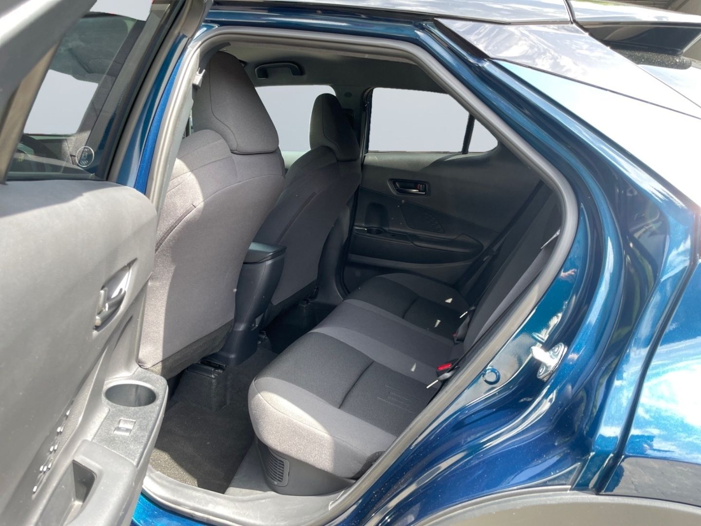 Toyota C-HR 1.8 Hybrid Team D *Technik-Paket*Kamera*SHZ
