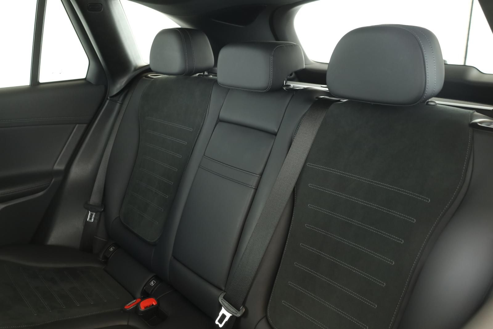 Mercedes-Benz GLC 300 d 4M AMG Advanced Night DIGITAL Pano AHK