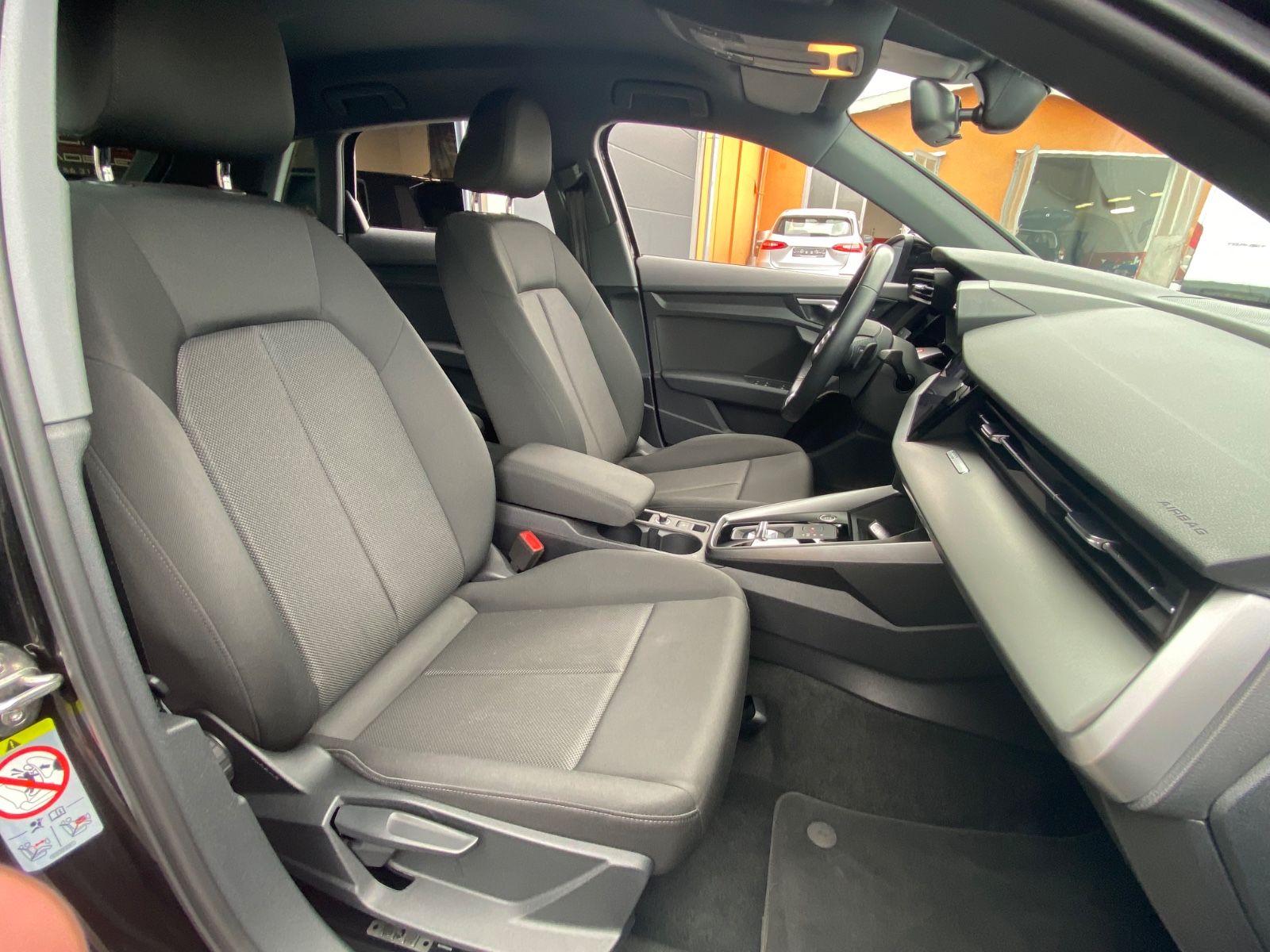 Audi A3 Sportback 35 TDI S tronic - Samsaru's Car Outlet