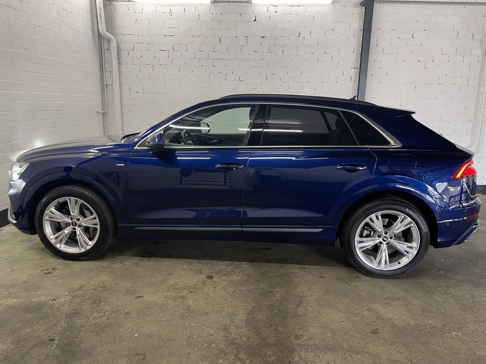 Audi Q8 55 TFSI e quattro tiptronic S line NP113.585€