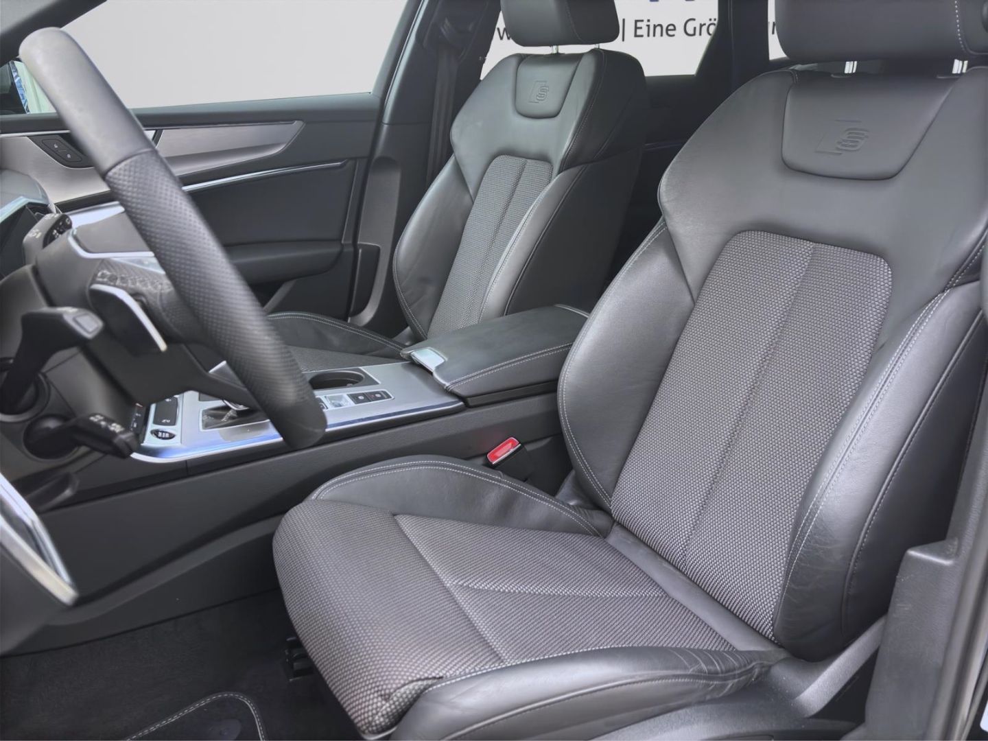 Audi A6 Avant 45 TFSi Q S LINE - Samsaru's Car Outlet