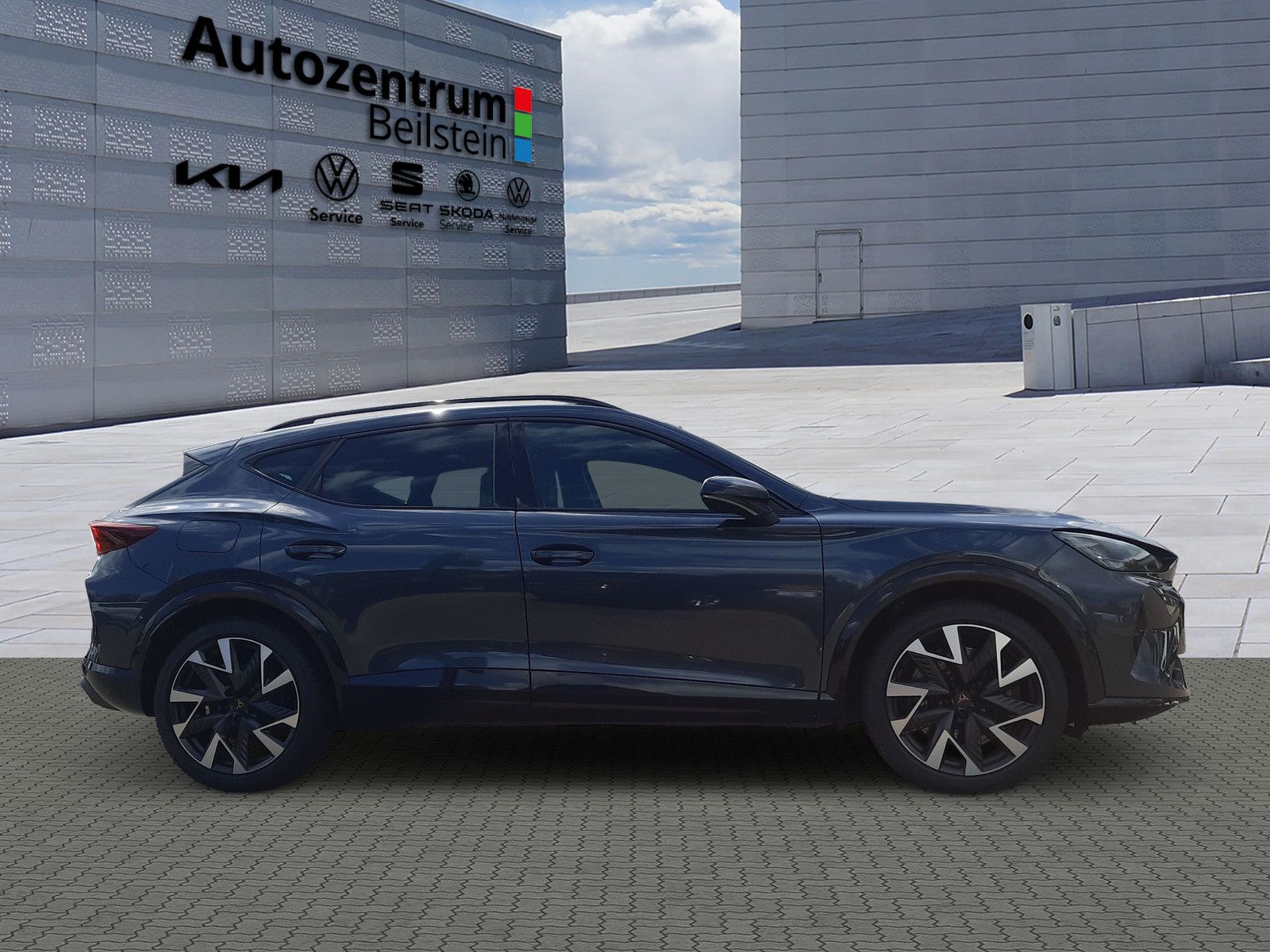 Cupra Formentor 2.0 TSI VZ 4Drive - Samsaru's Car Outlet