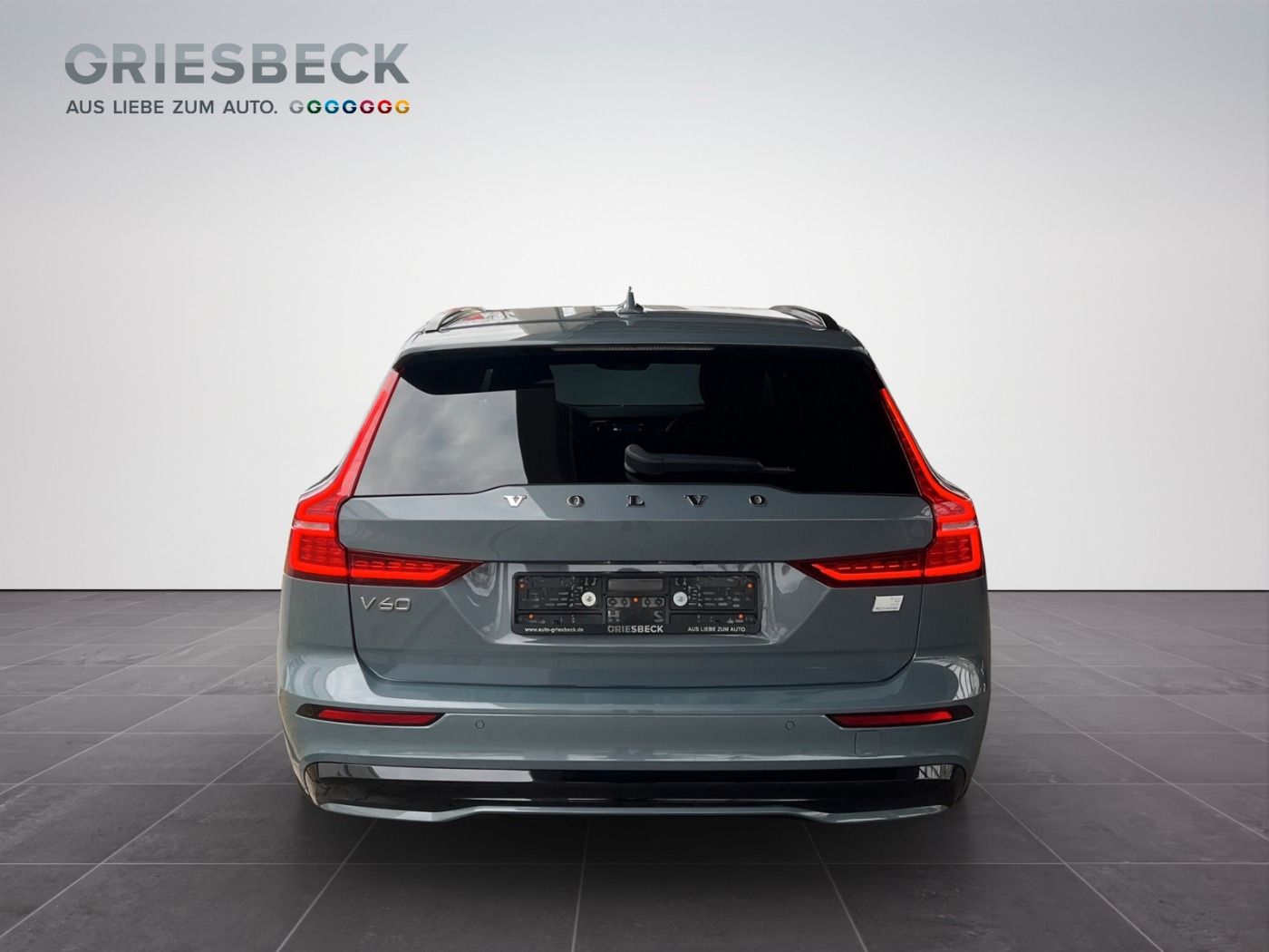 Volvo V60 T8 Plus Dark LED*AHK*4xSHZ