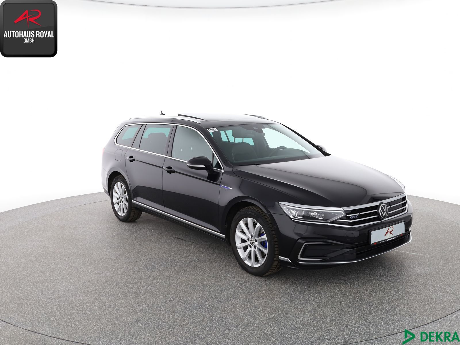 Volkswagen Passat Variant 1.4 TSI GTE - Samsaru's Car Outlet