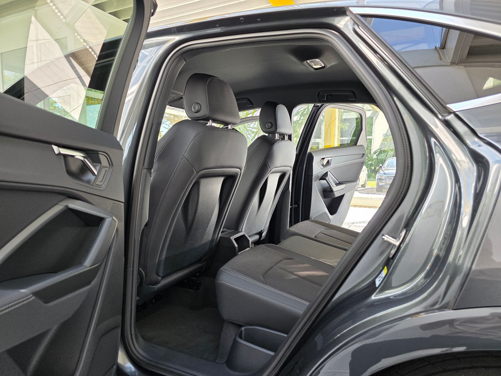 Audi Q3 Sportback 40TFSI quattro S Line - Samsaru's Car Outlet