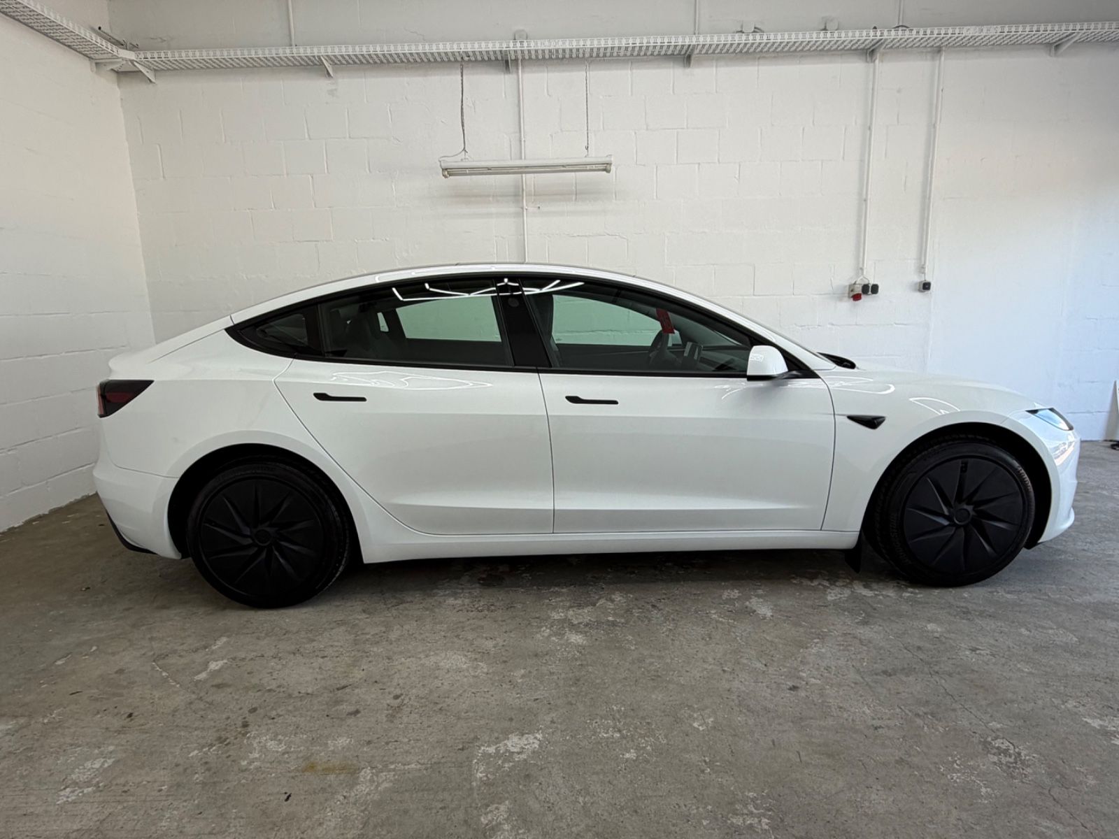 Tesla Model 3 Hinterradantrieb RWD