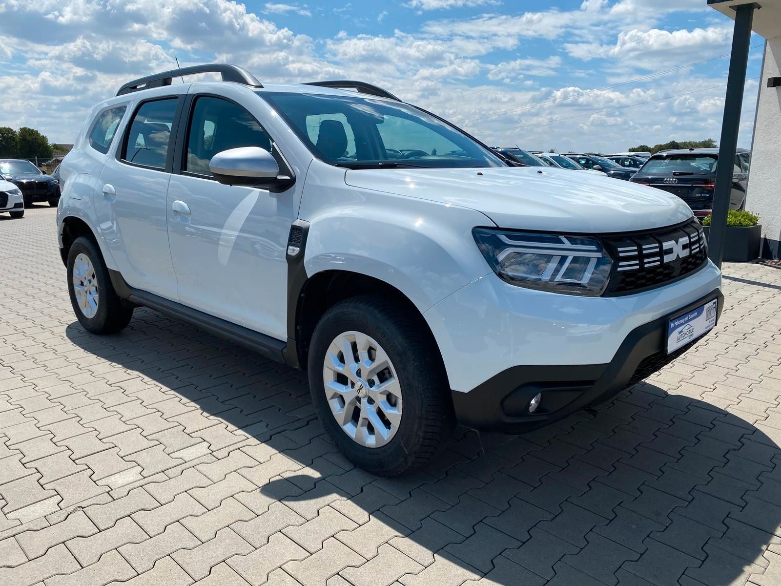 Dacia Duster II Expression 4WD - Samsaru's Car Outlet