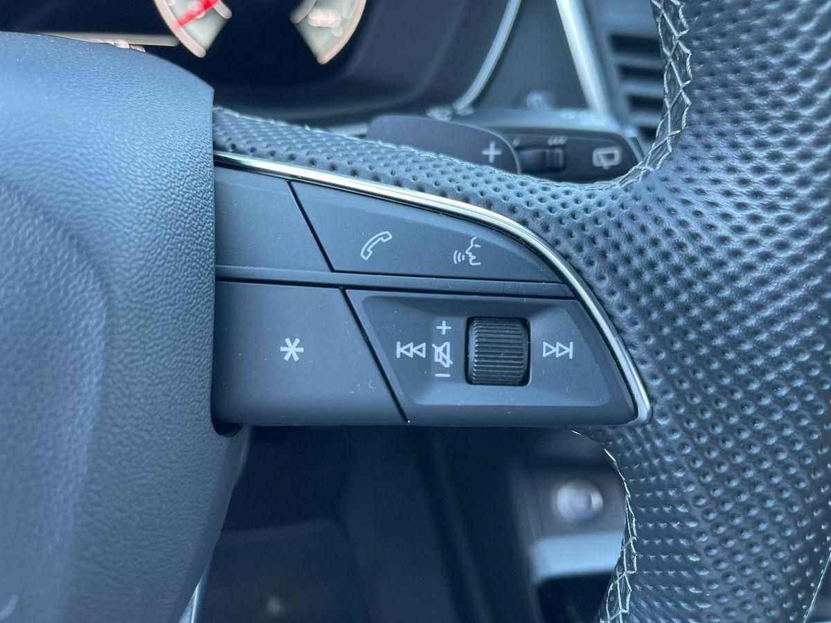 Audi Q5 40 TDI quattro S-Line - Samsaru's Car Outlet