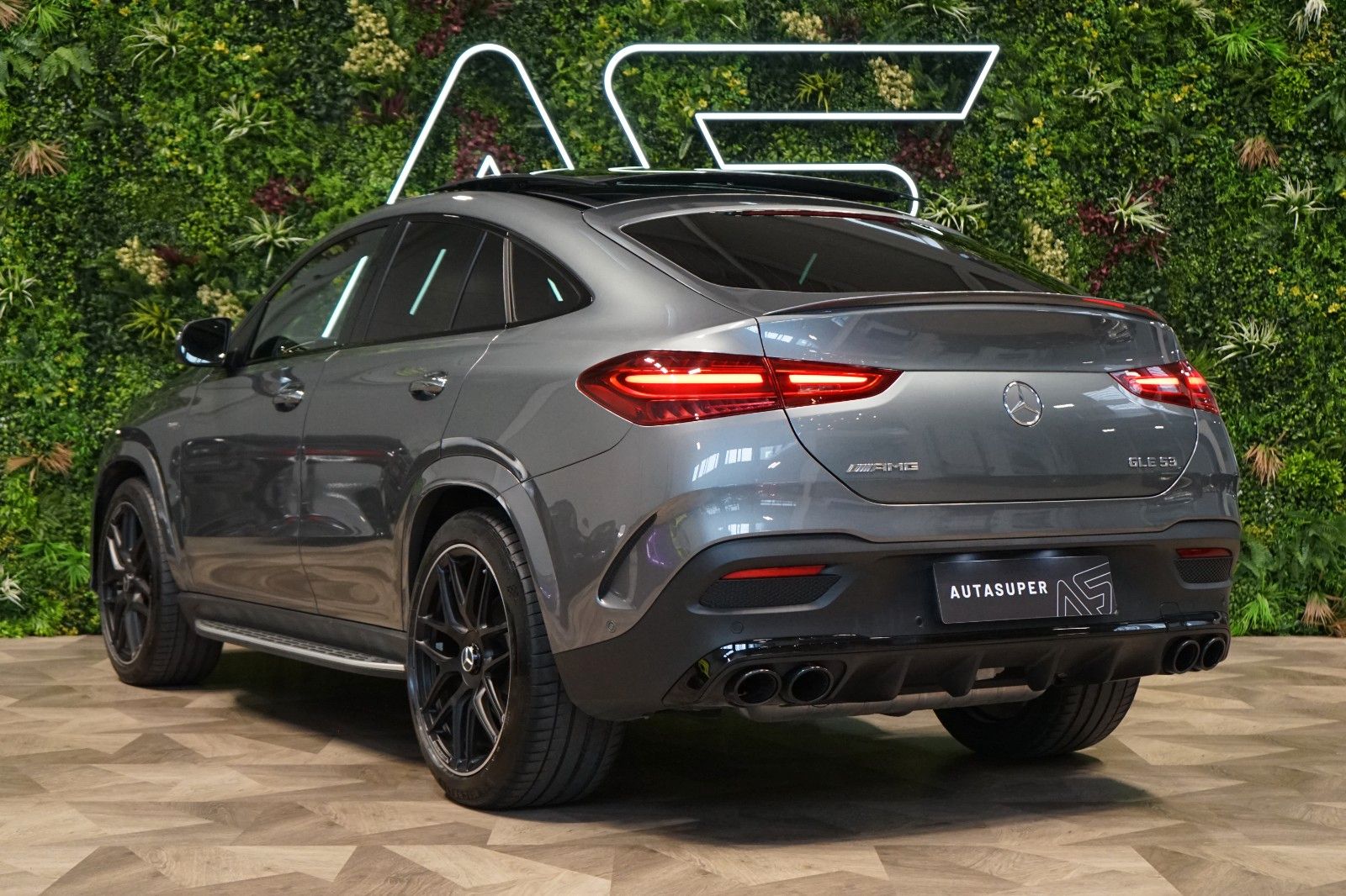 Mercedes-Benz GLE53 4M+*COUPÉ*MASSAGE*360*TOW*BURM*92.645€ NET