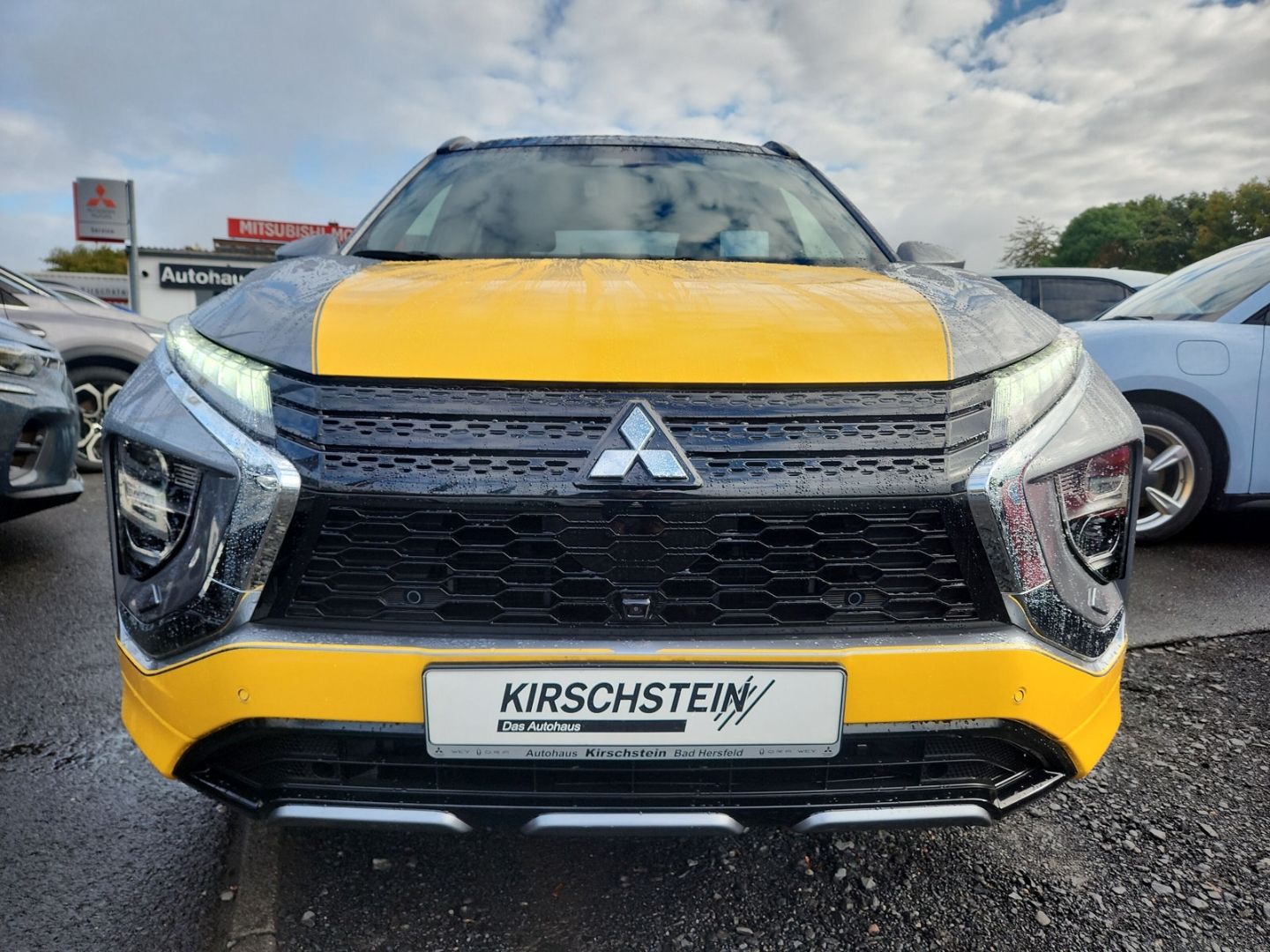 Mitsubishi Eclipse Cross Plug-In Hybrid Top Pano Leder Head