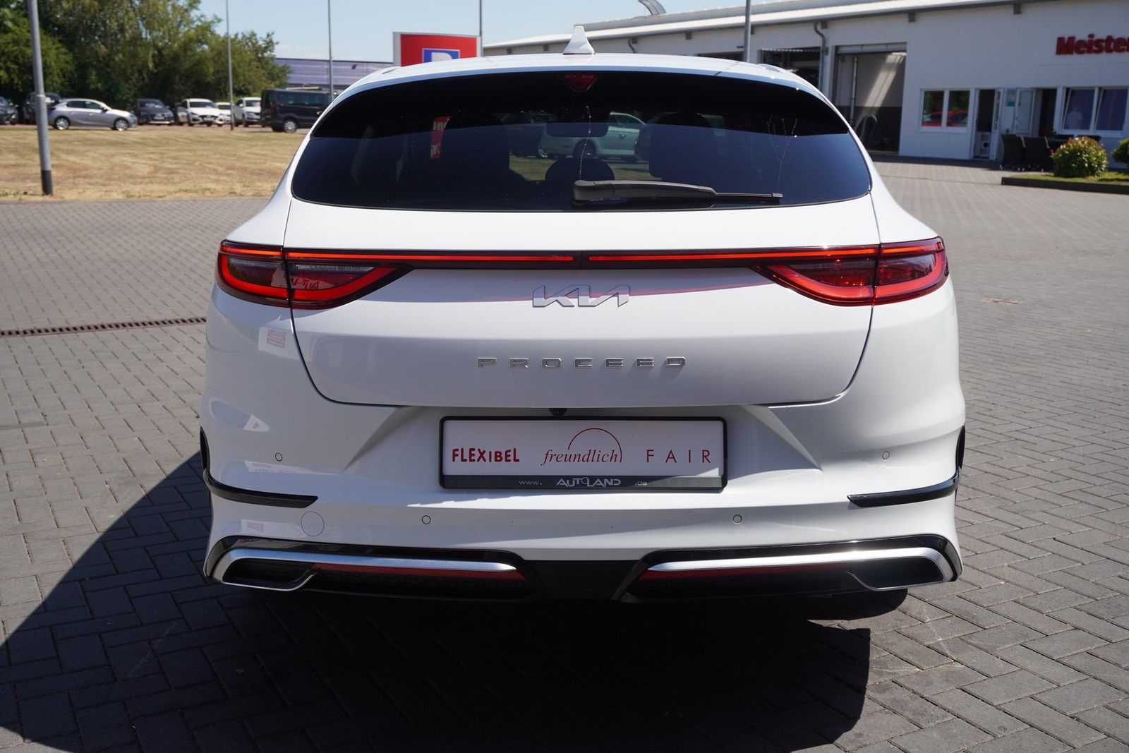 Kia ProCeed GT-Line - Samsaru's Car Outlet