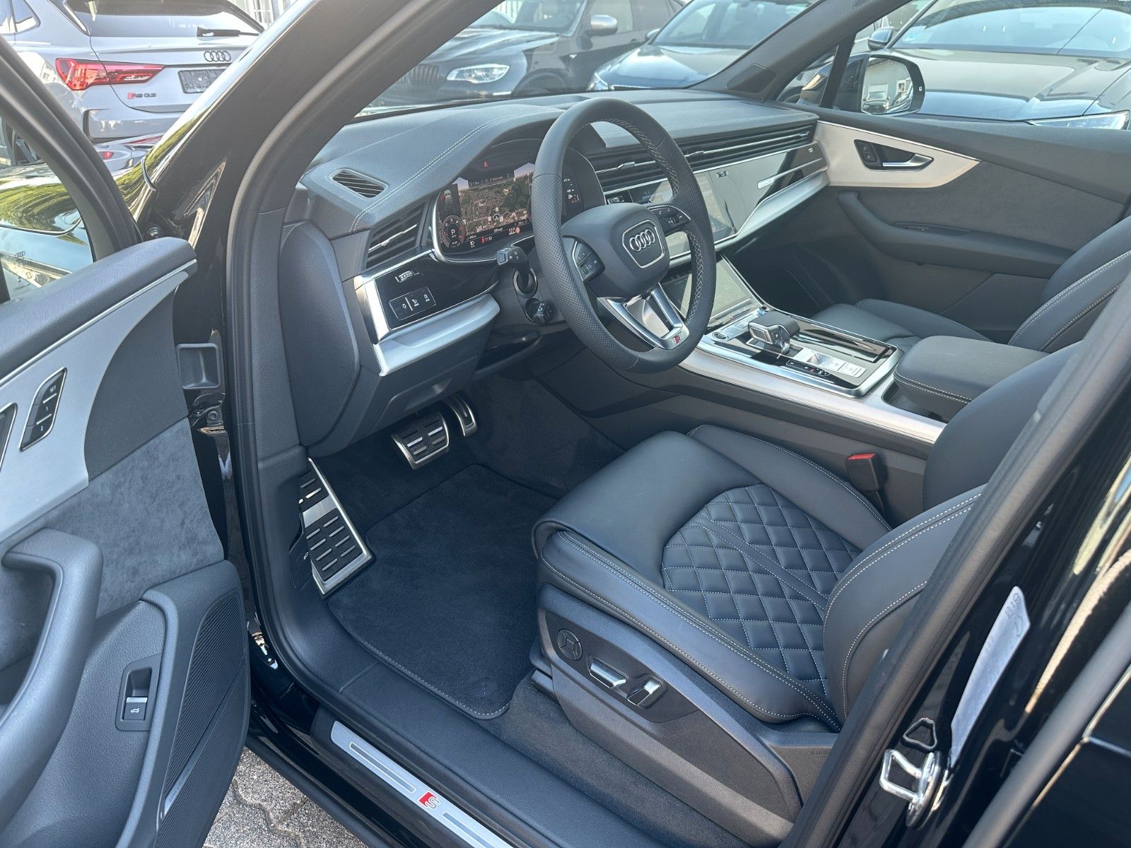 Audi Q7 50 TDI*S-LINE*FACELIFT*S-SITZ*PANO*7SZ*B&O*