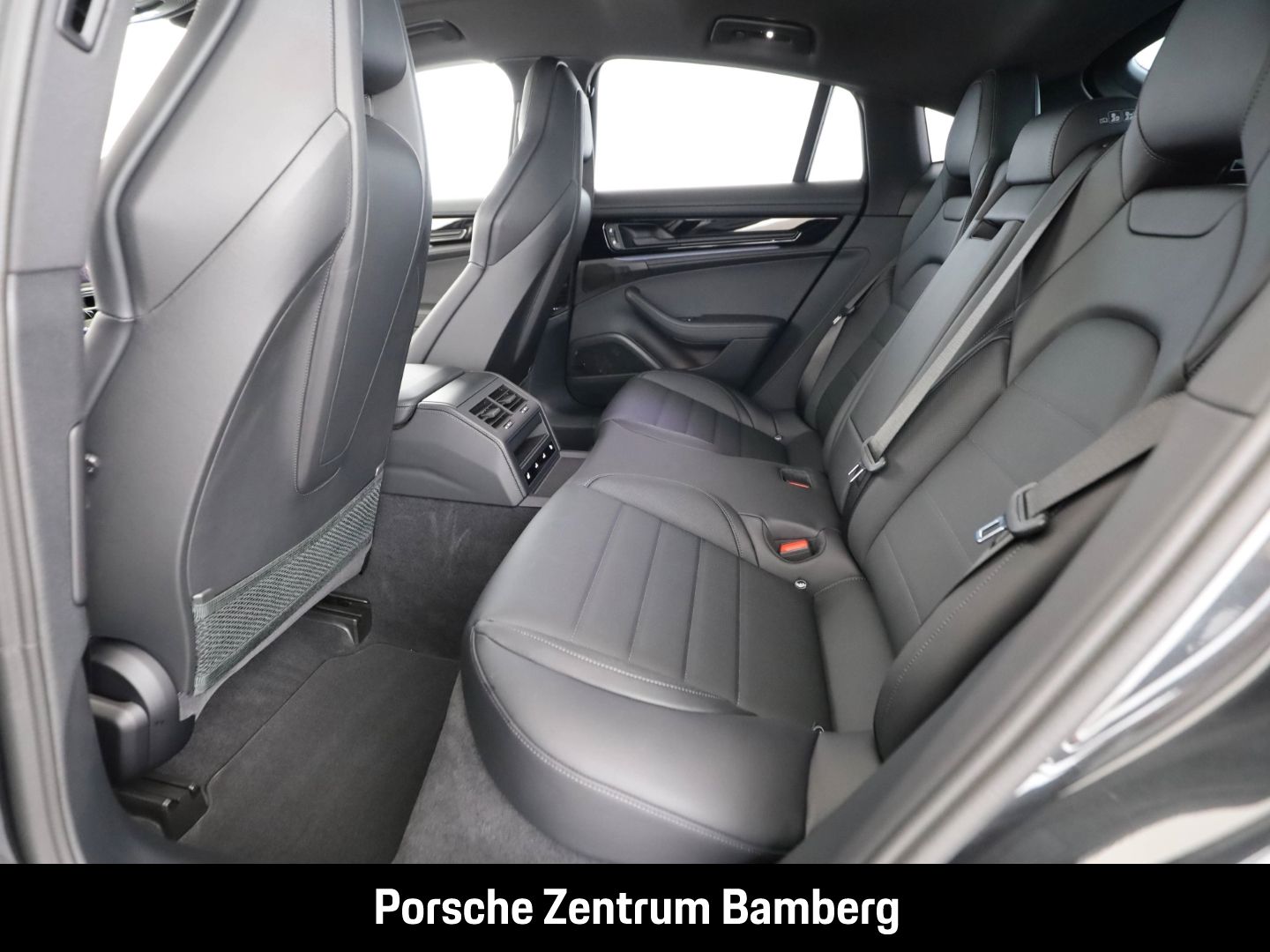 Porsche Panamera 4 E-Hybrid/ Head Up/ Soft-Close/ Hinter