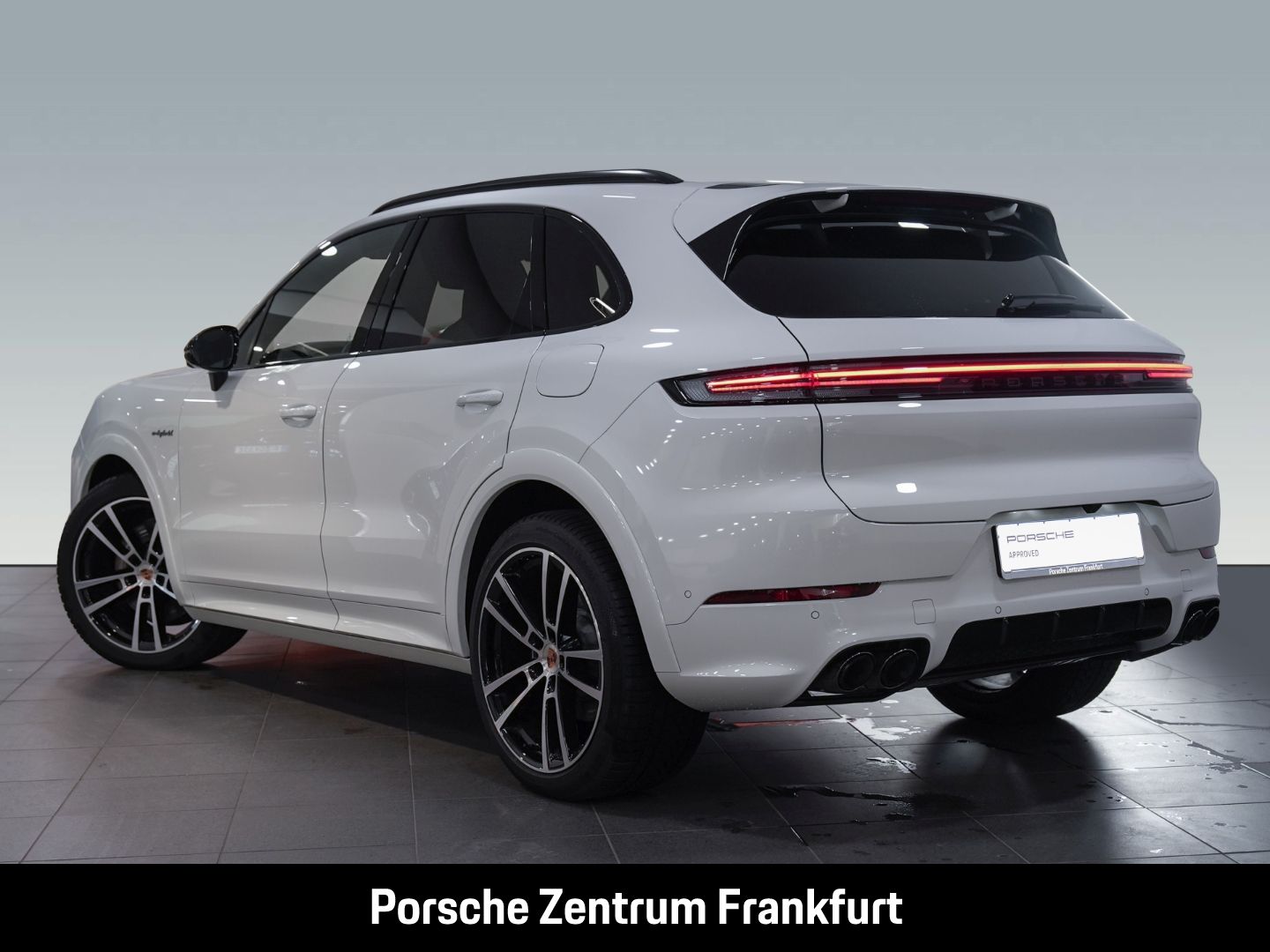 Porsche Cayenne E-Hybrid Black Edition HA-Lenkung BOSE