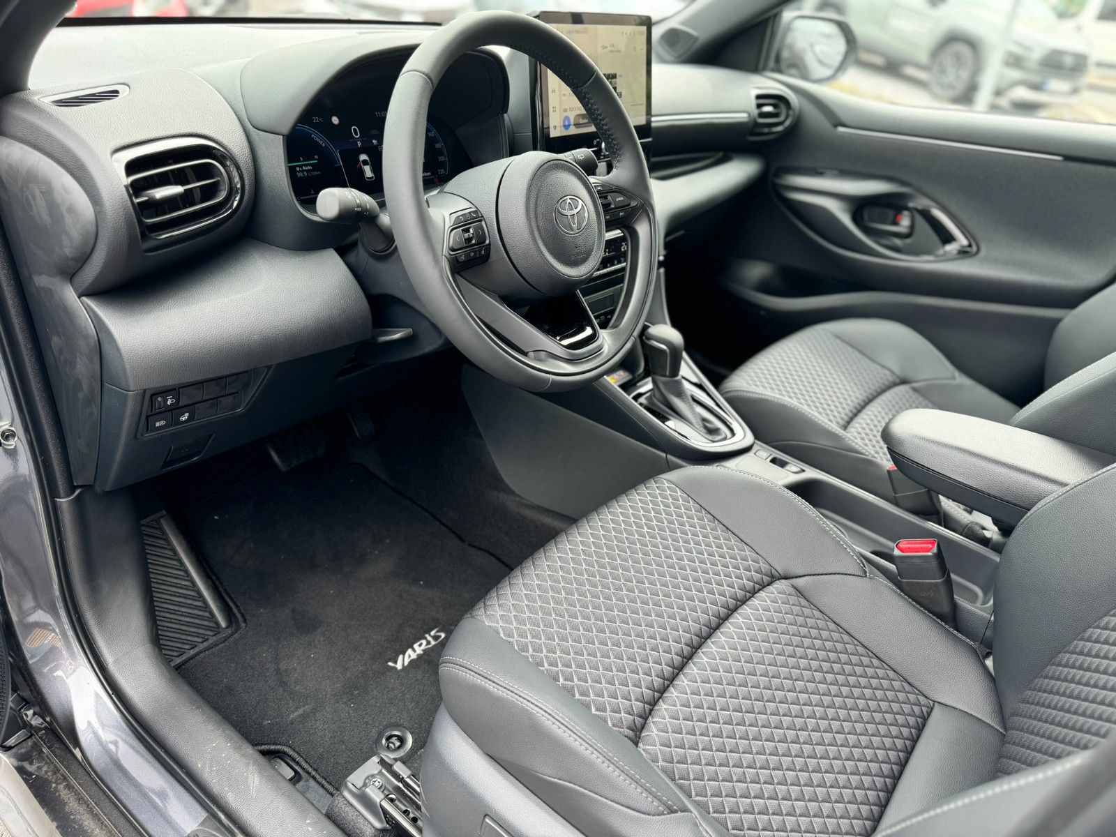 Toyota Yaris Hybrid Style | Leder | Kamera | PDC | LED