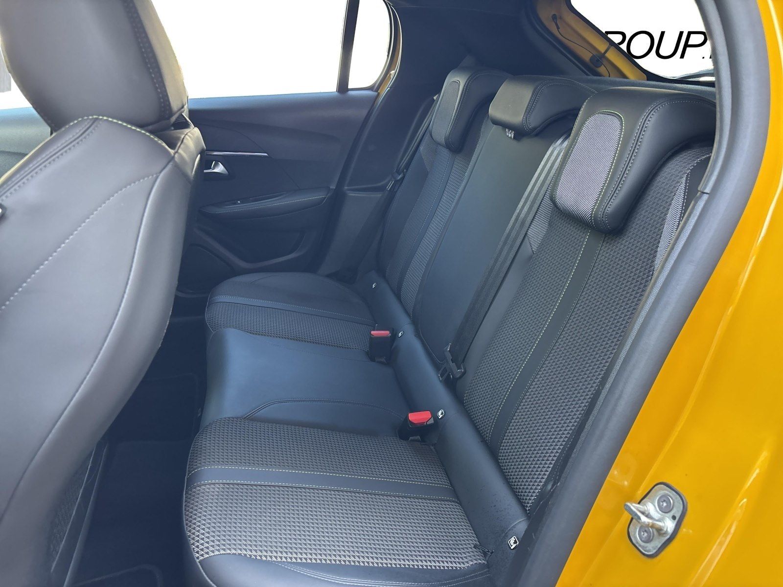 Peugeot 208 1.2 Pure Tech 100 GT - Samsaru's Car Outlet