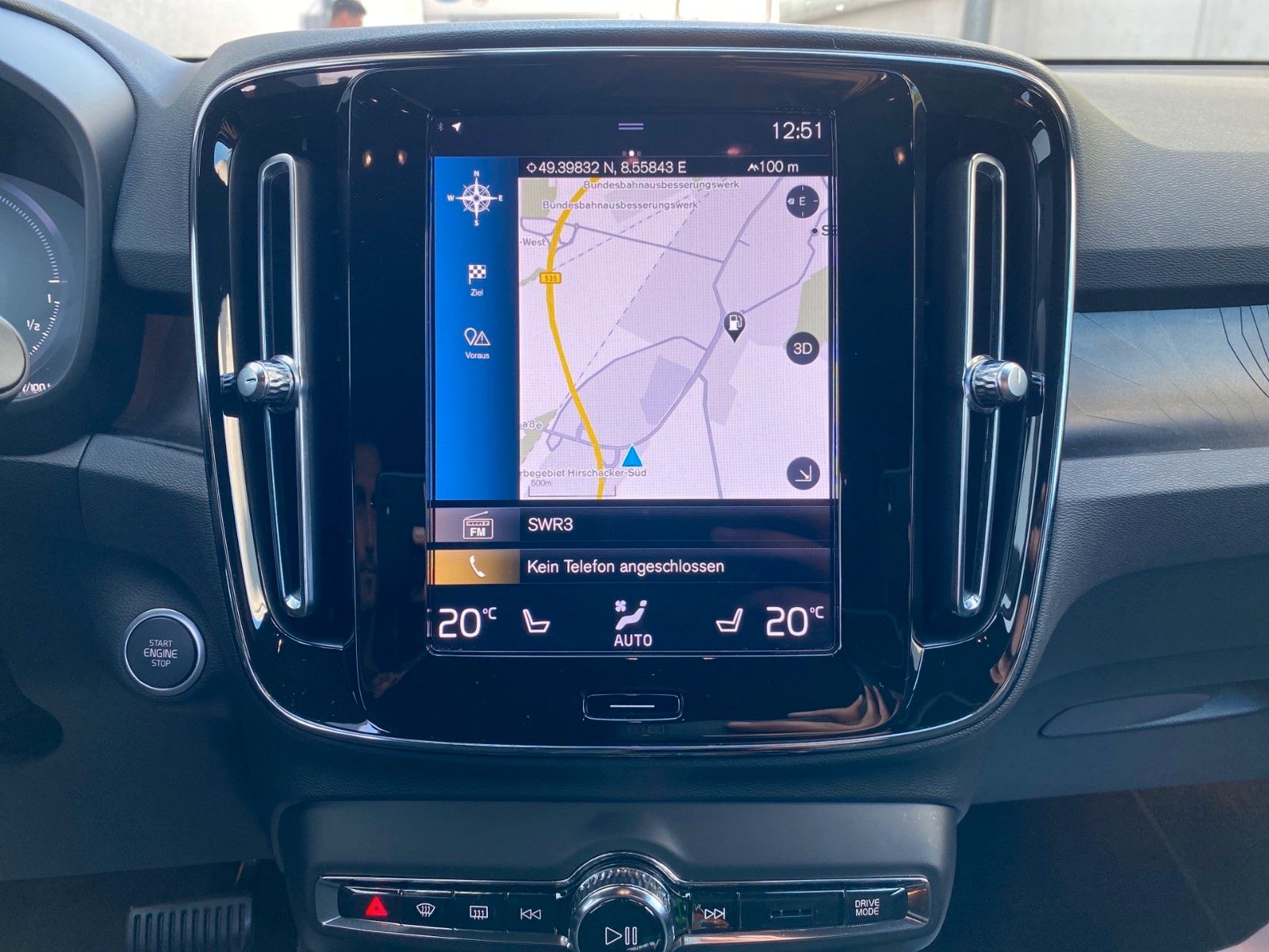Volvo XC40 Recharge - Samsaru's Car Outlet