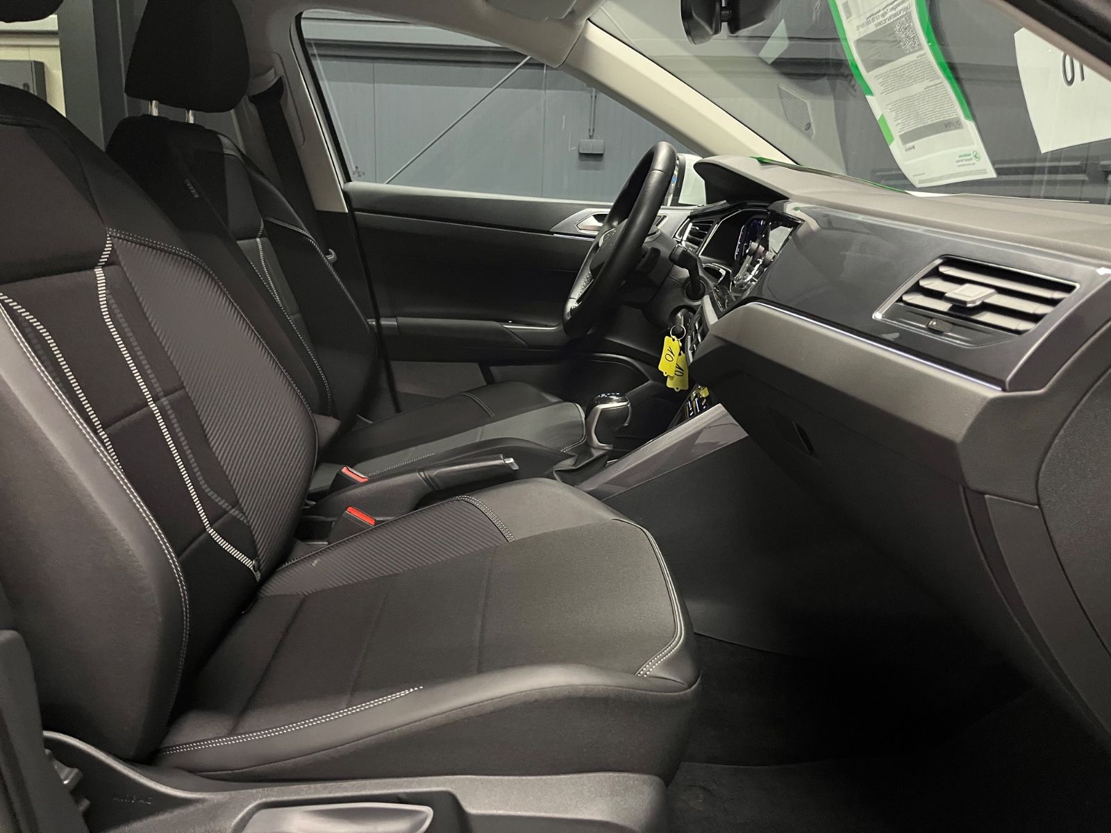 Volkswagen Taigo 1.0 TSI DSG Style - Samsaru's Car Outlet