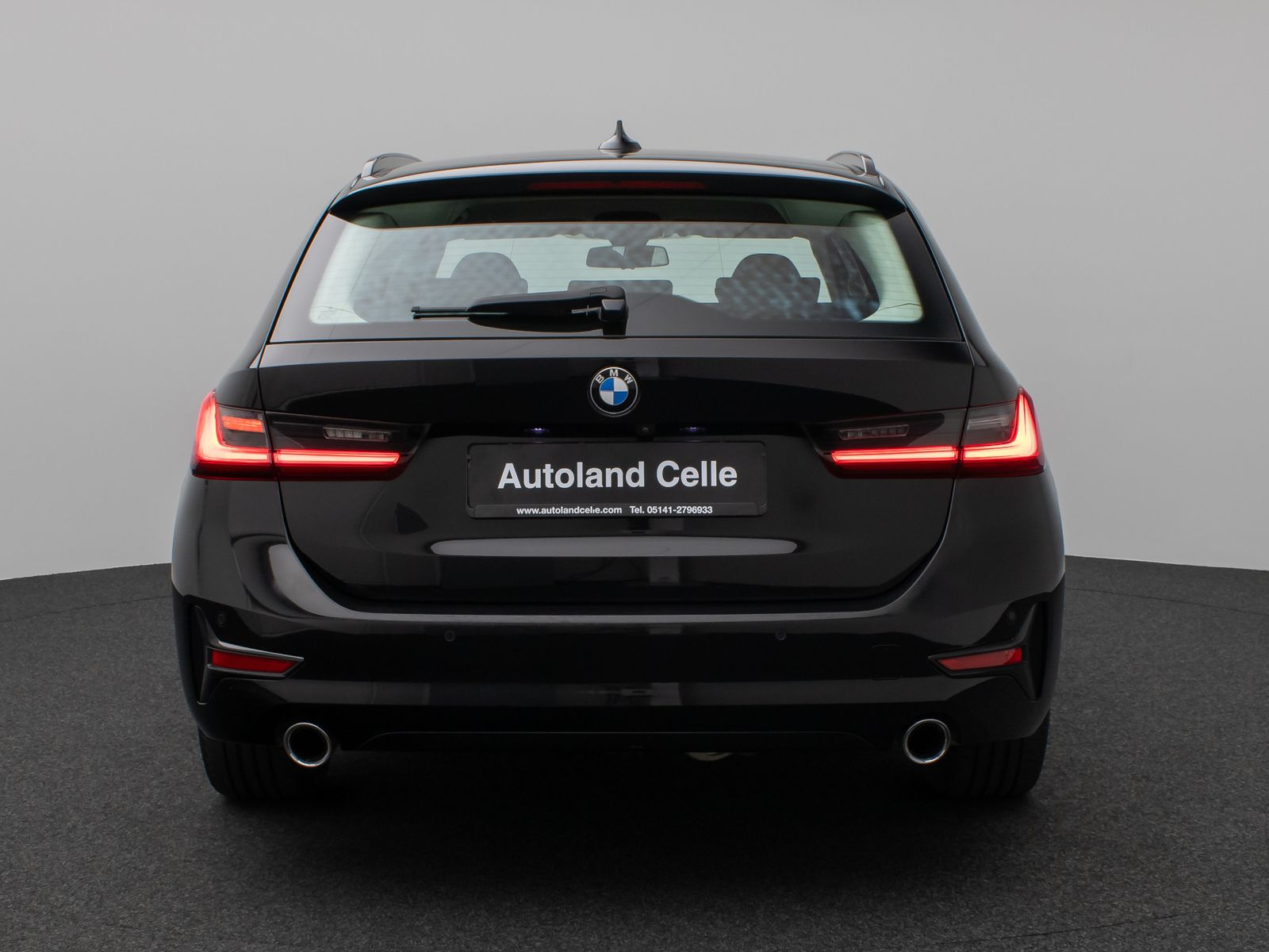 BMW 320d xD Sport Line - Samsaru's Car Outlet