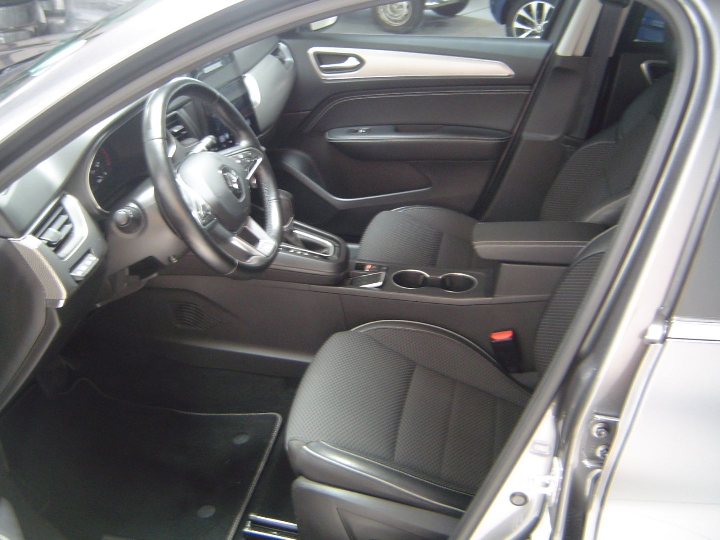 Renault Arkana Techno 1.3 TCe 140 Mild-Hybrid - Samsaru's Car Outlet