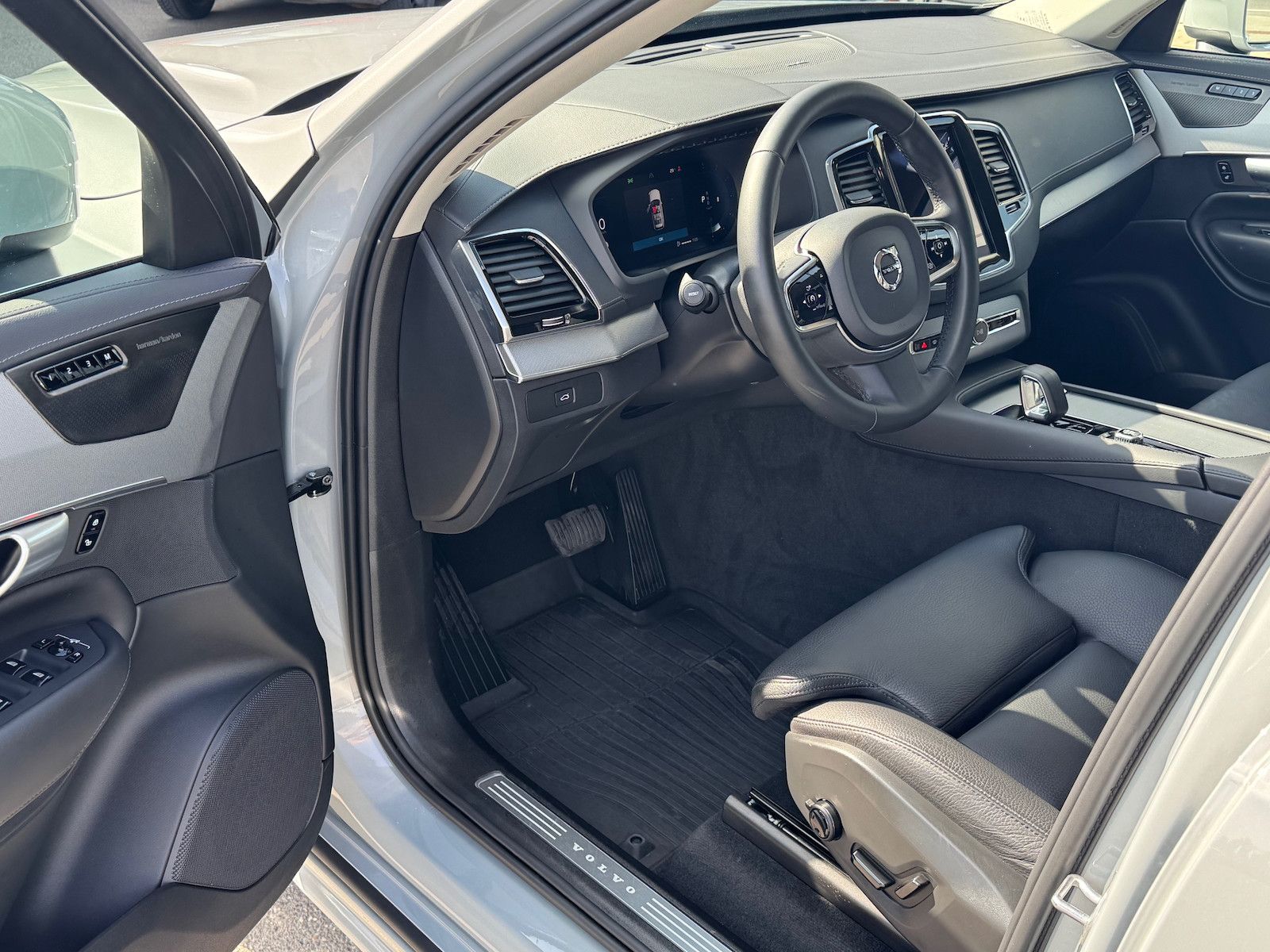 Volvo XC90 B5*Plus Bright*NP 87910*7Sitze*360°*AHK