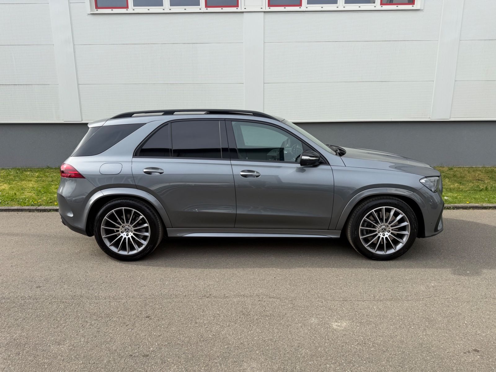 Mercedes-Benz GLE 450 d*AMG*PAN*KAM*HUD*DISTR*LED*AHK*STHZ*21"