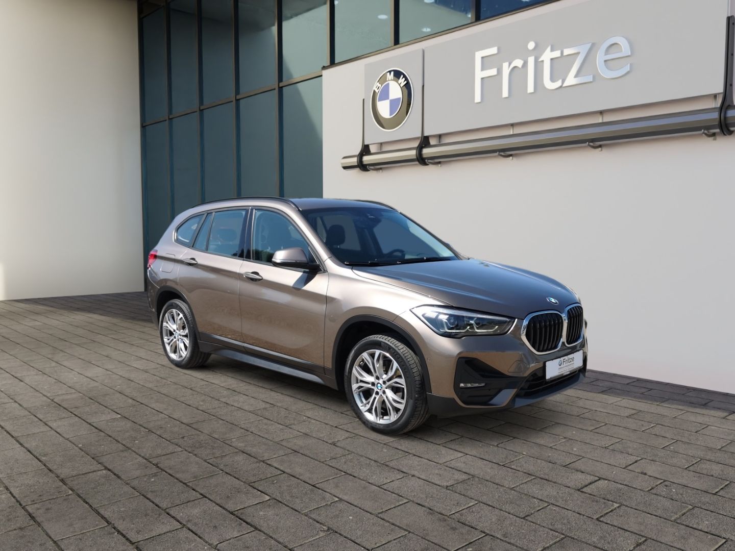 BMW X1 xDrive 20i Advantage - Samsaru's Car Outlet