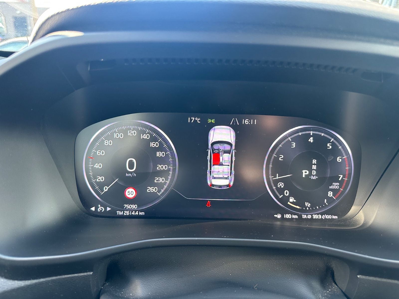 Volvo XC40 R-Design - Samsaru's Car Outlet
