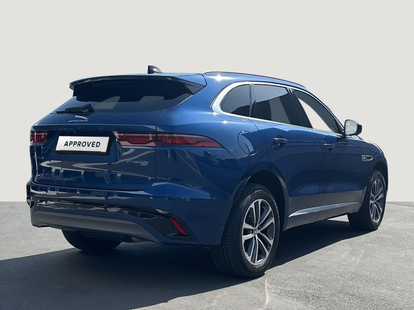 Jaguar F-Pace R-Dynamic S AWD Plug-In Hybrid P400e EU6d