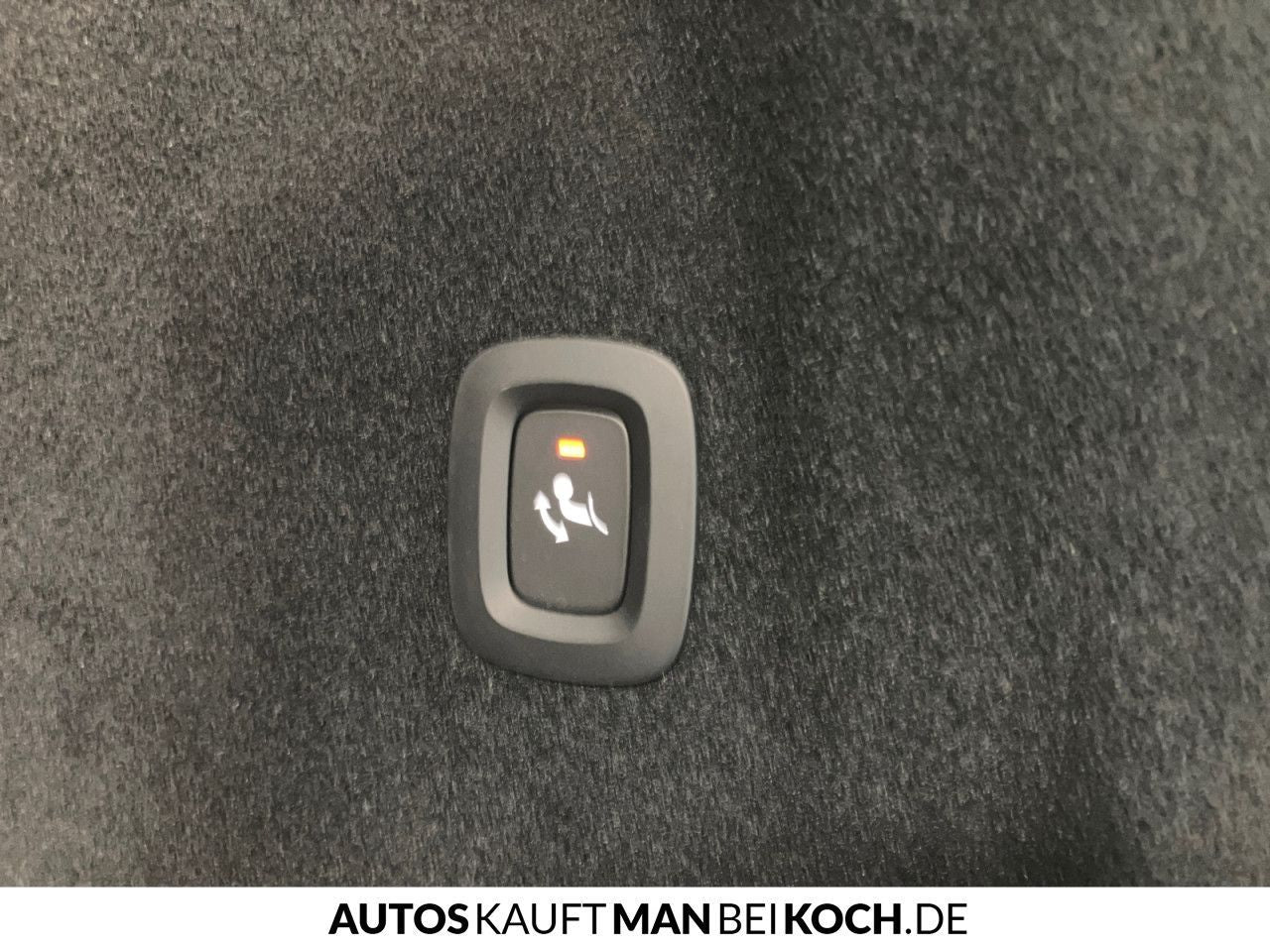 Volvo XC60 B5 AWD PlusDark ACC BLIS AHK 4xSHz VLED H&K