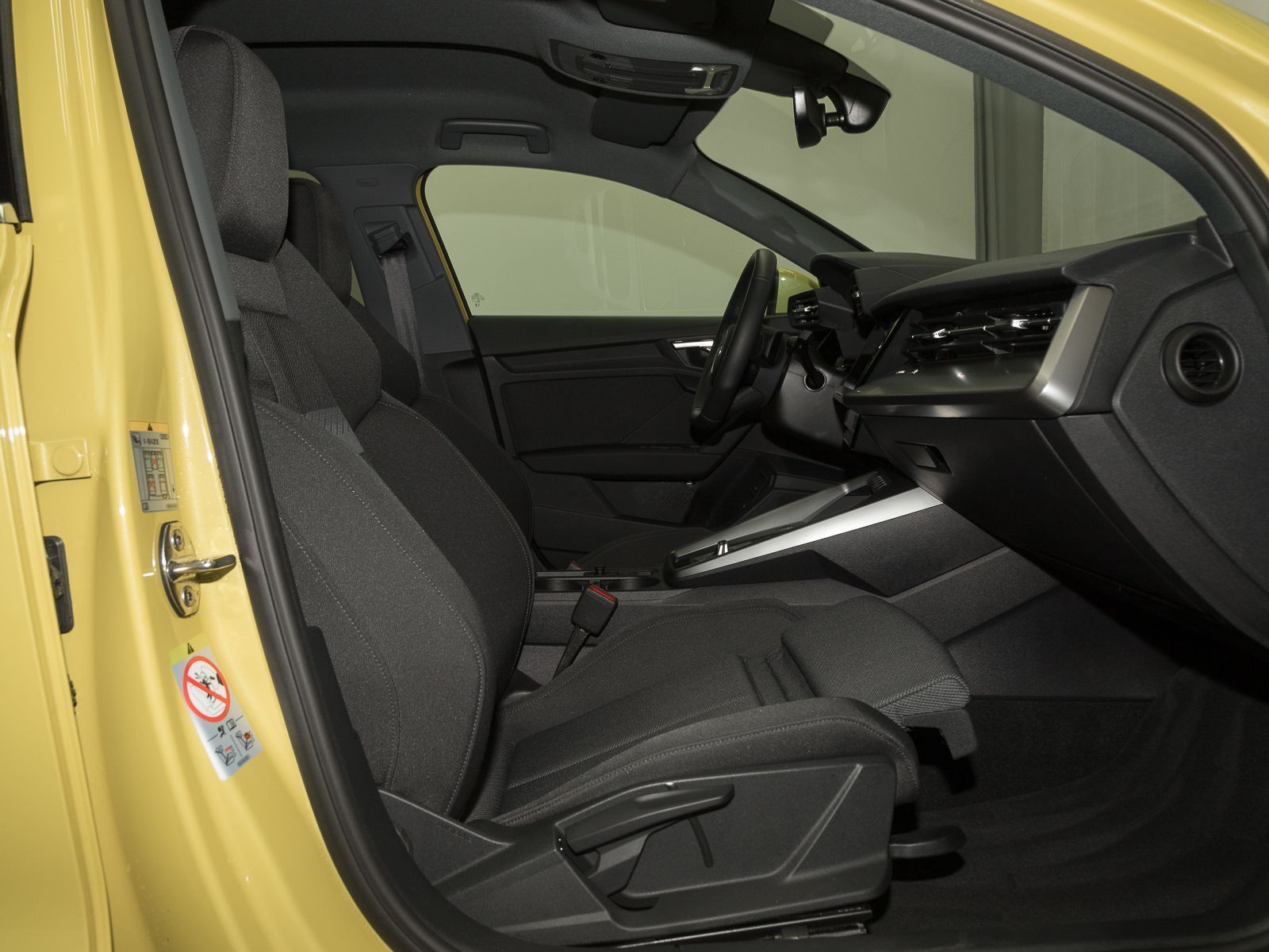 Audi A3 Sportback 40 TFSIe S LINE - Samsaru's Car Outlet